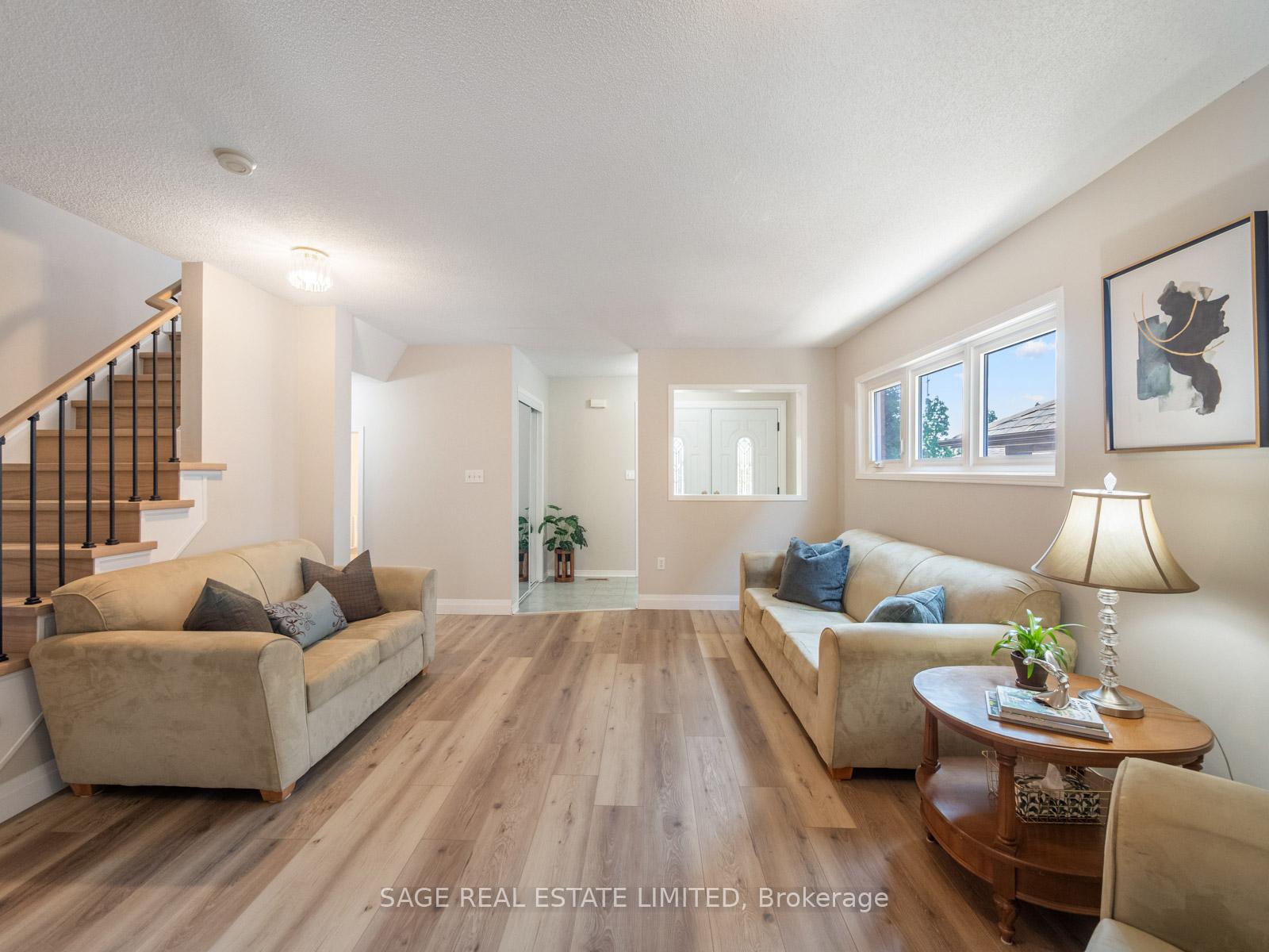 Photo 6 of 7093 Black Walnut Trail, Mississauga, Lisgar — HOMEH
