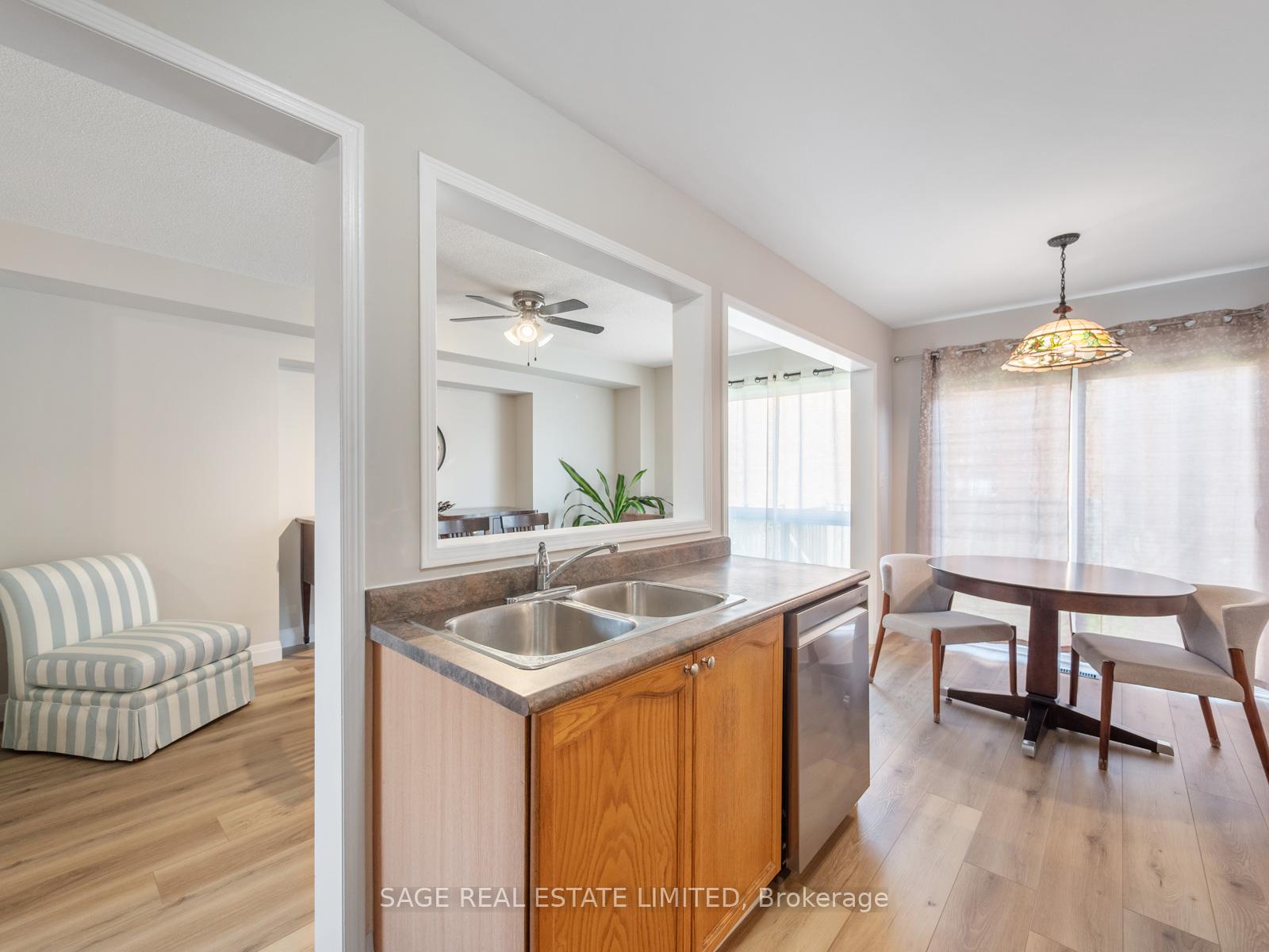 Photo 12 of 7093 Black Walnut Trail, Mississauga, Lisgar — HOMEH