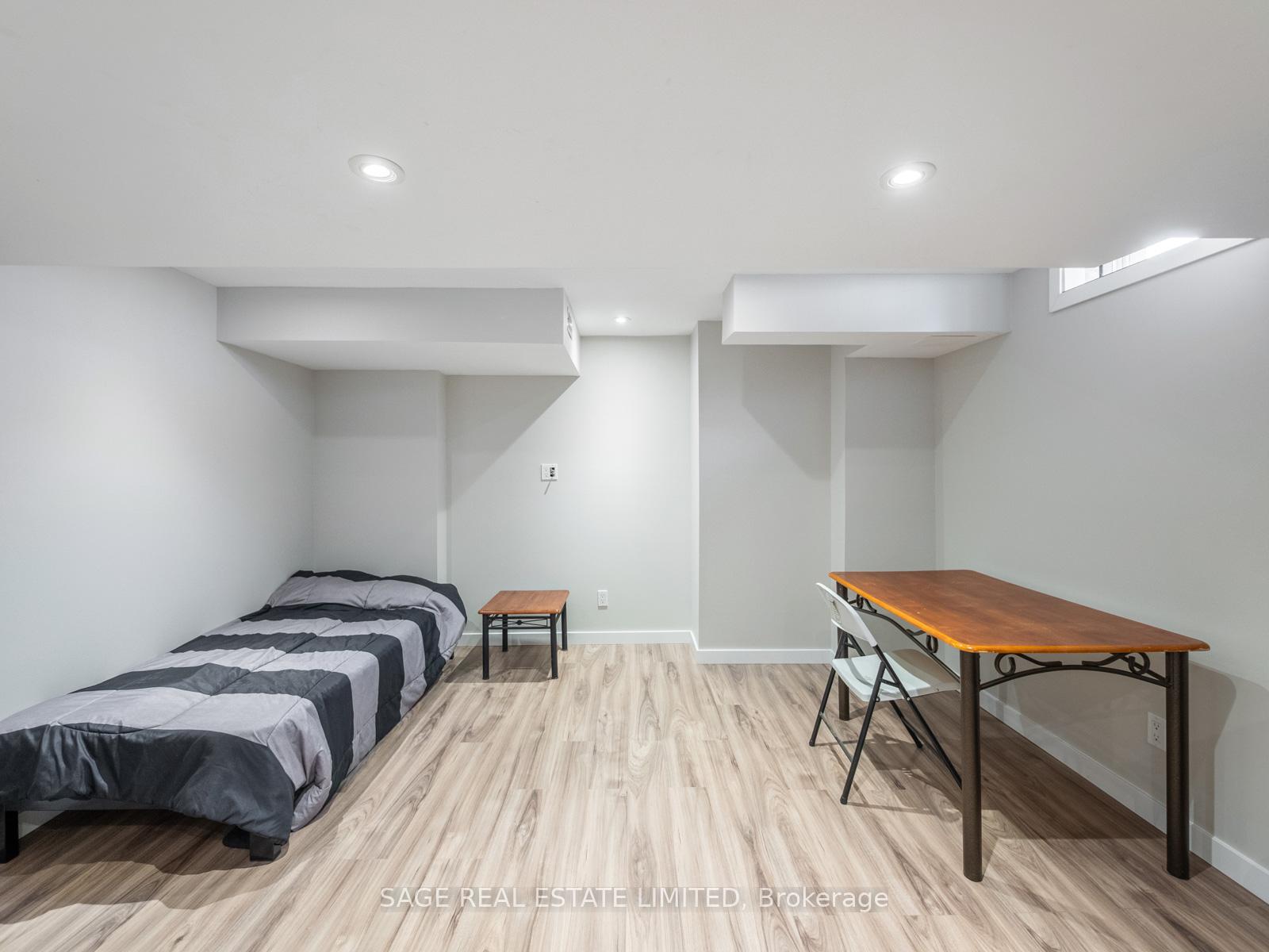 Photo 34 of 7093 Black Walnut Trail, Mississauga, Lisgar — HOMEH