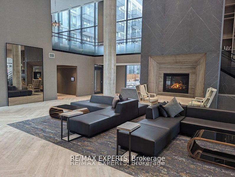 Photo 2 of Unit 233, 2450 Old Bronte Road, Oakville, Westmount — HOMEH