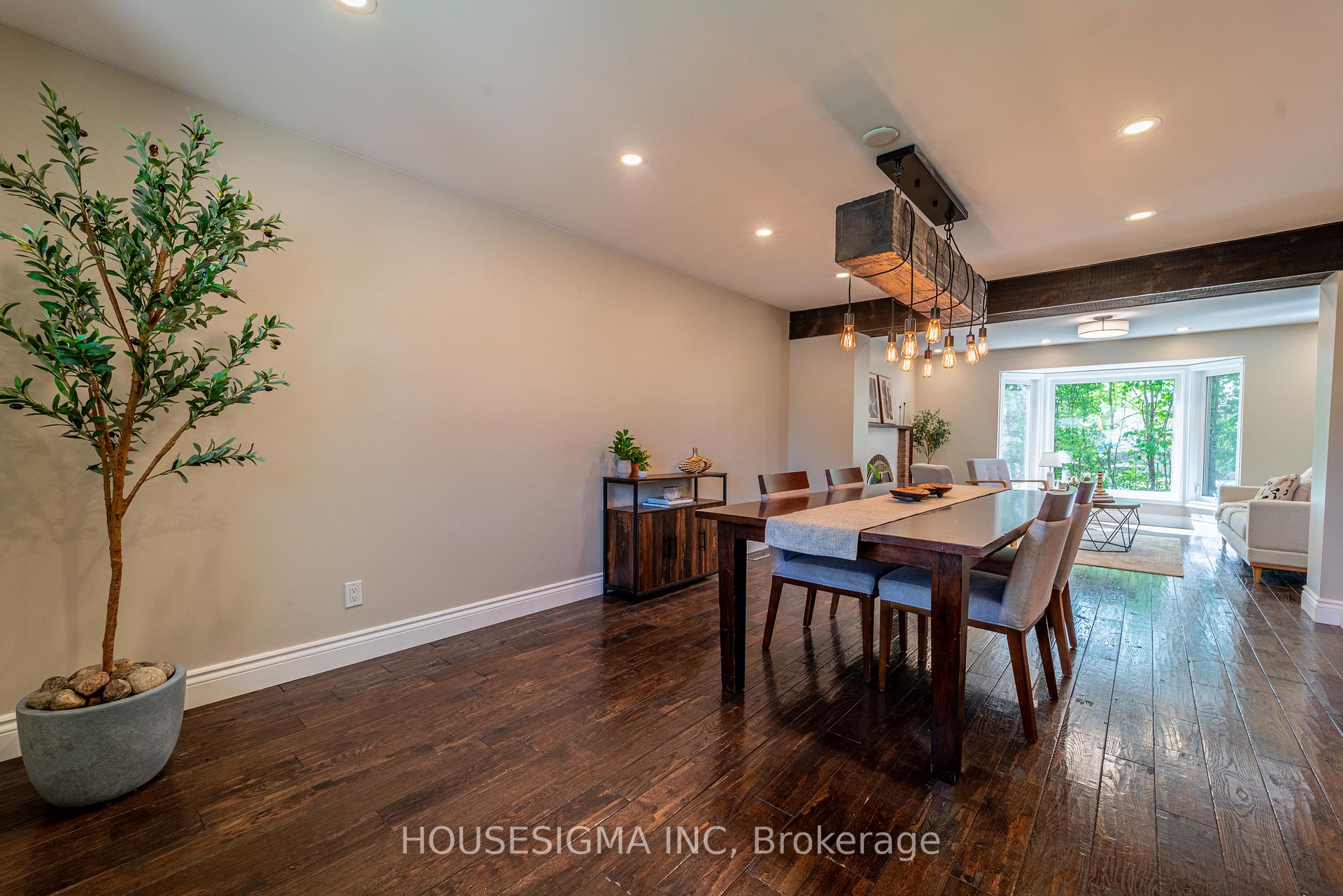 Photo 6 of 2032 Kings Grove Crescent, Ottawa, Beacon Hill North — HOMEH