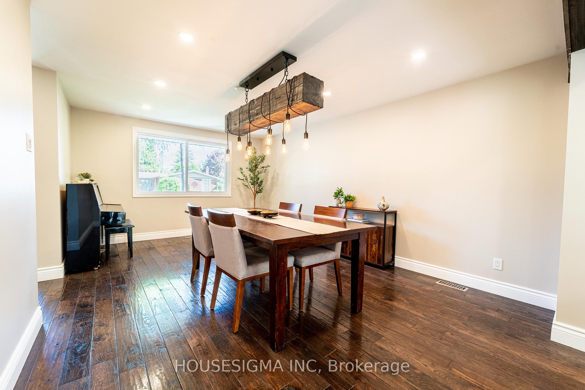 Photo 7 of 2032 Kings Grove Crescent, Ottawa, Beacon Hill North — HOMEH