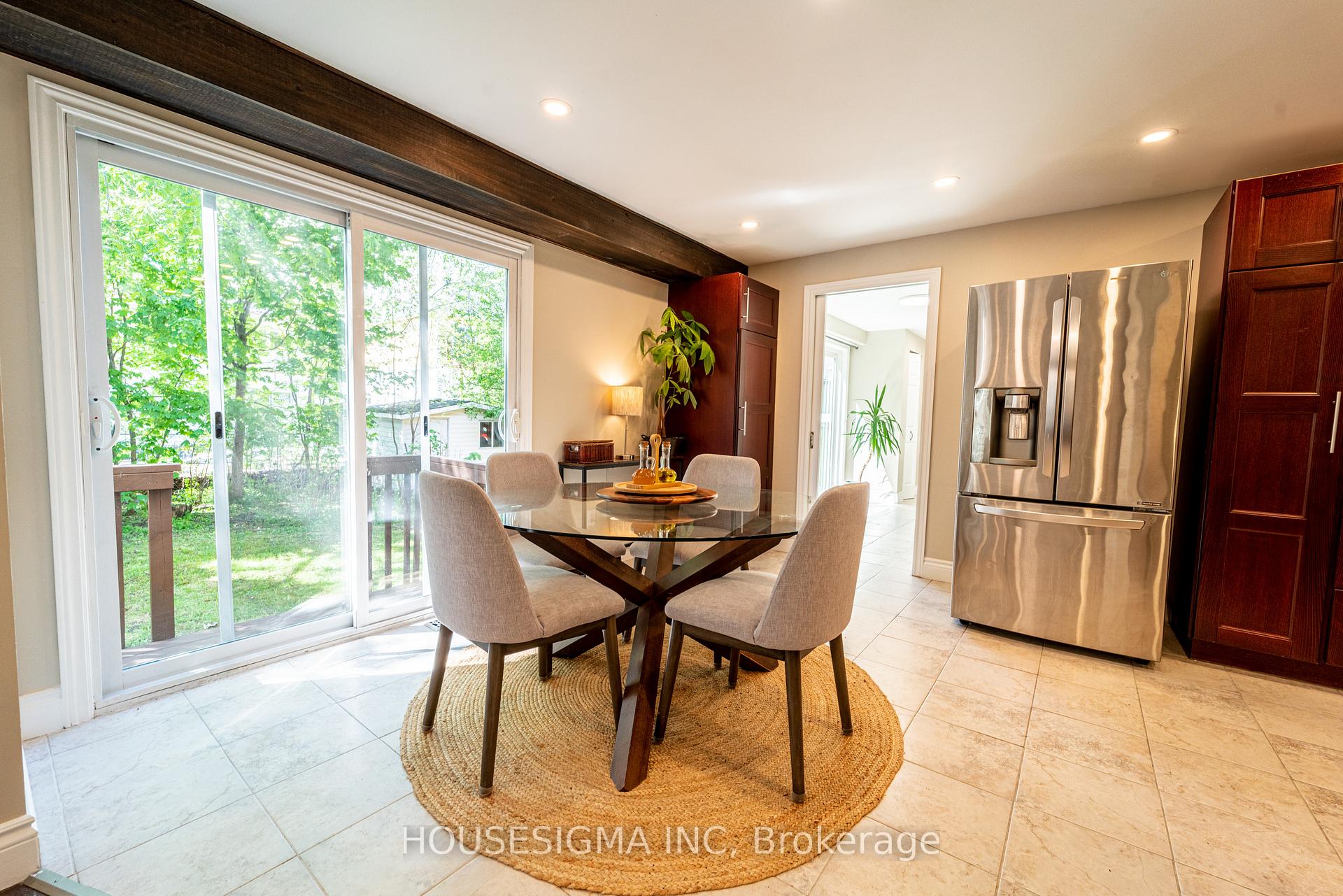 Photo 11 of 2032 Kings Grove Crescent, Ottawa, Beacon Hill North — HOMEH