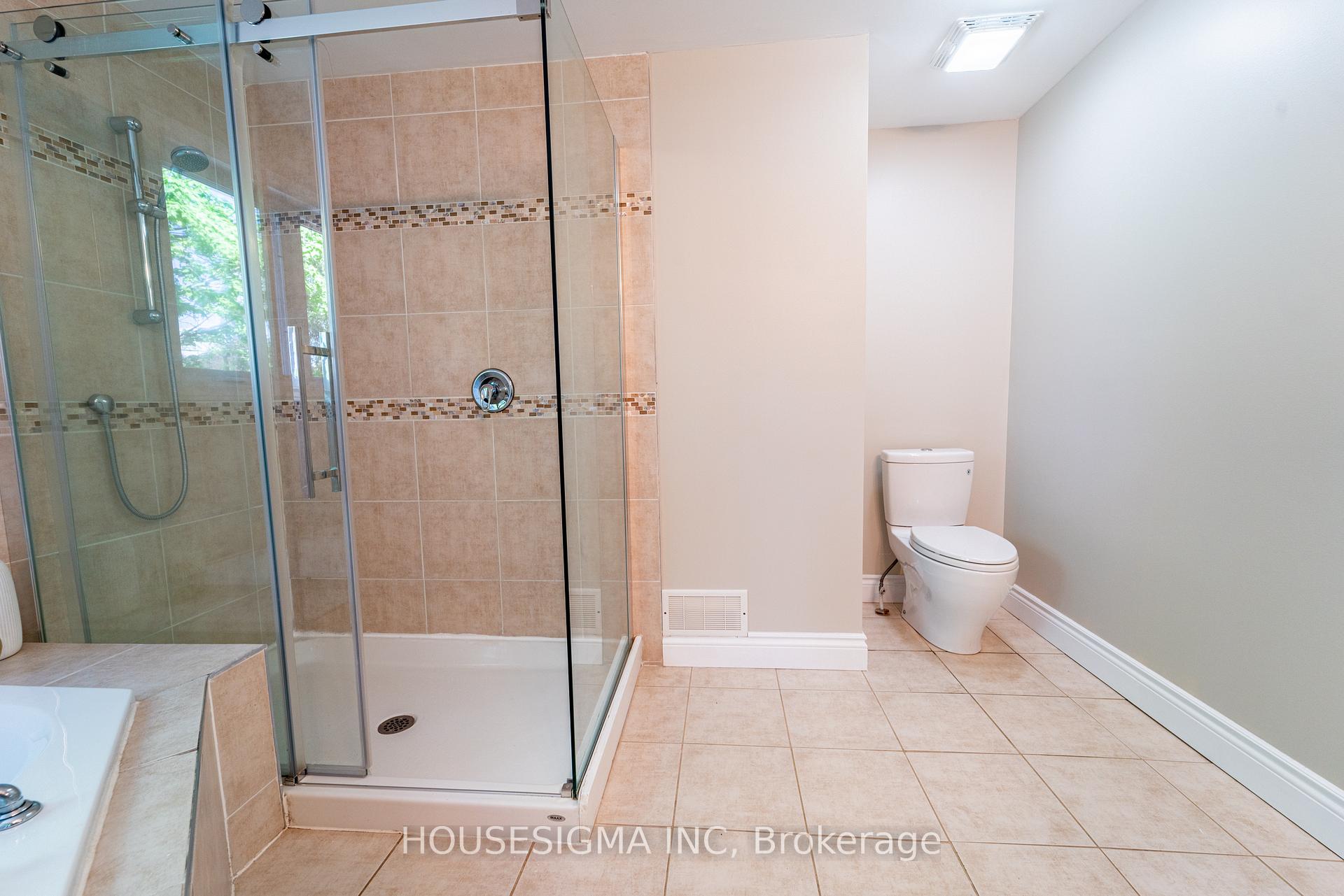 Photo 32 of 2032 Kings Grove Crescent, Ottawa, Beacon Hill North — HOMEH