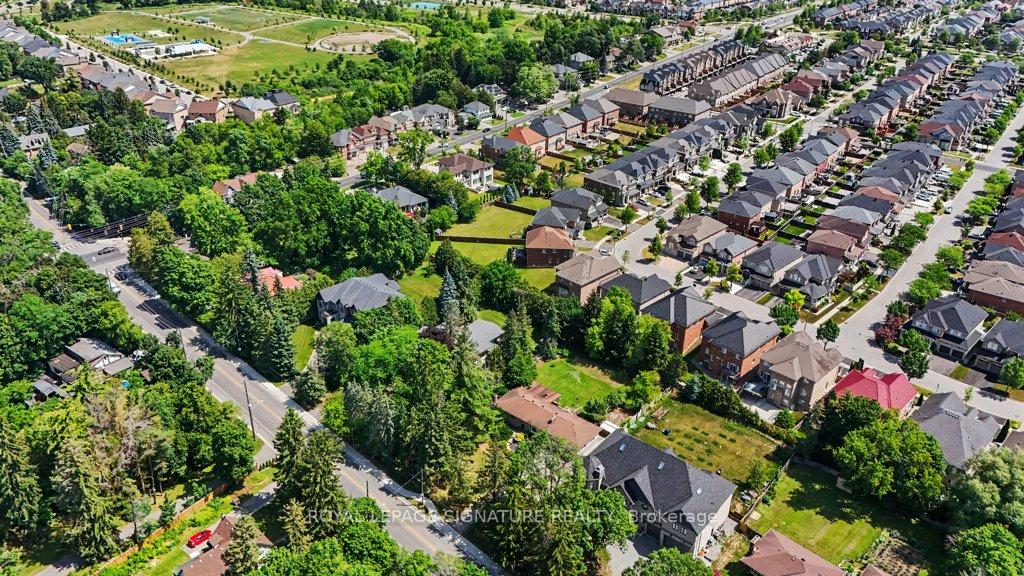 Photo 6 of 7693 Ninth Line, Markham, Box Grove — HOMEH