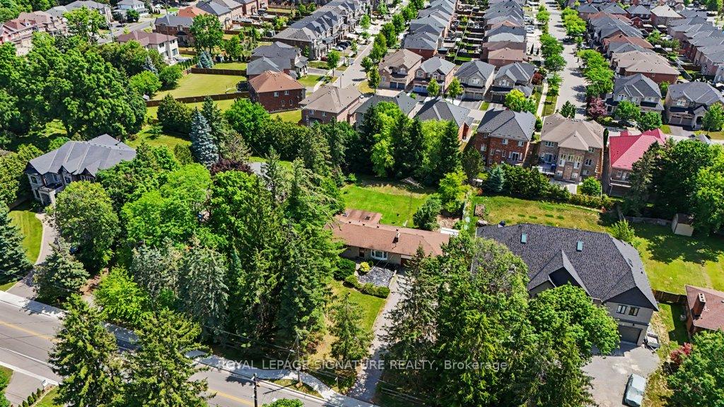 Photo 7 of 7693 Ninth Line, Markham, Box Grove — HOMEH