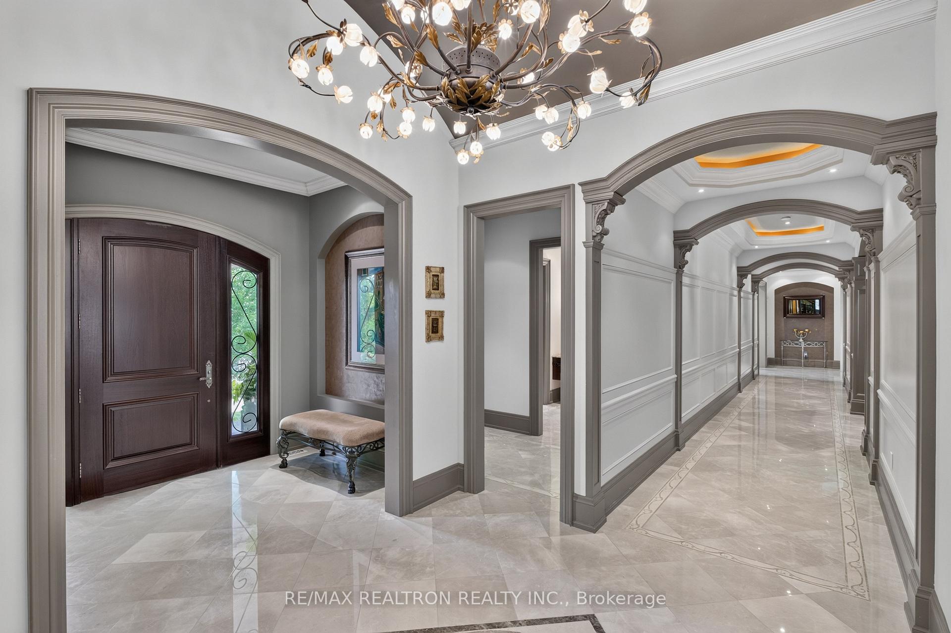 Photo 12 of 11 Saul Court, Vaughan, Rural Vaughan — HOMEH