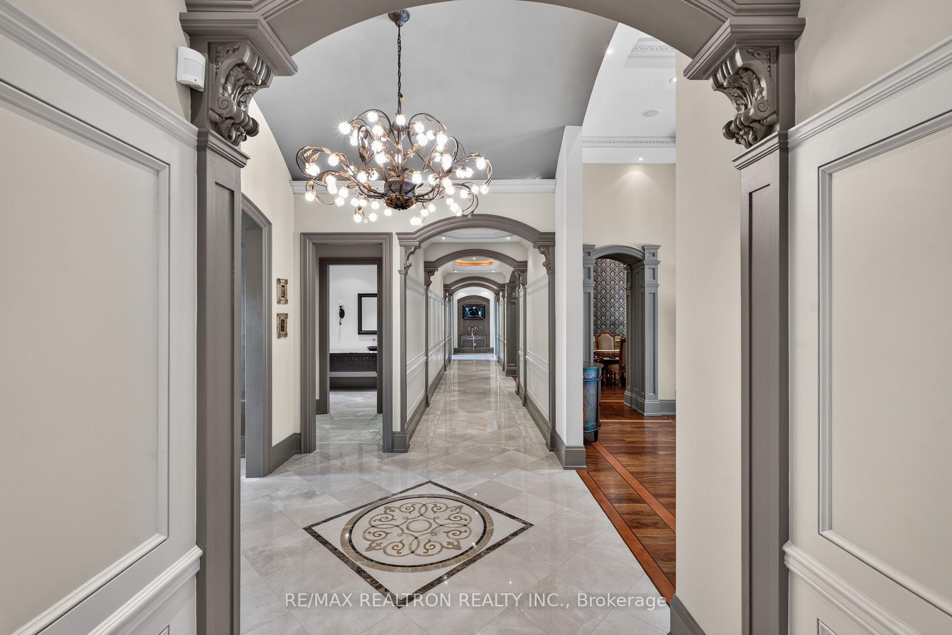 Photo 14 of 11 Saul Court, Vaughan, Rural Vaughan — HOMEH
