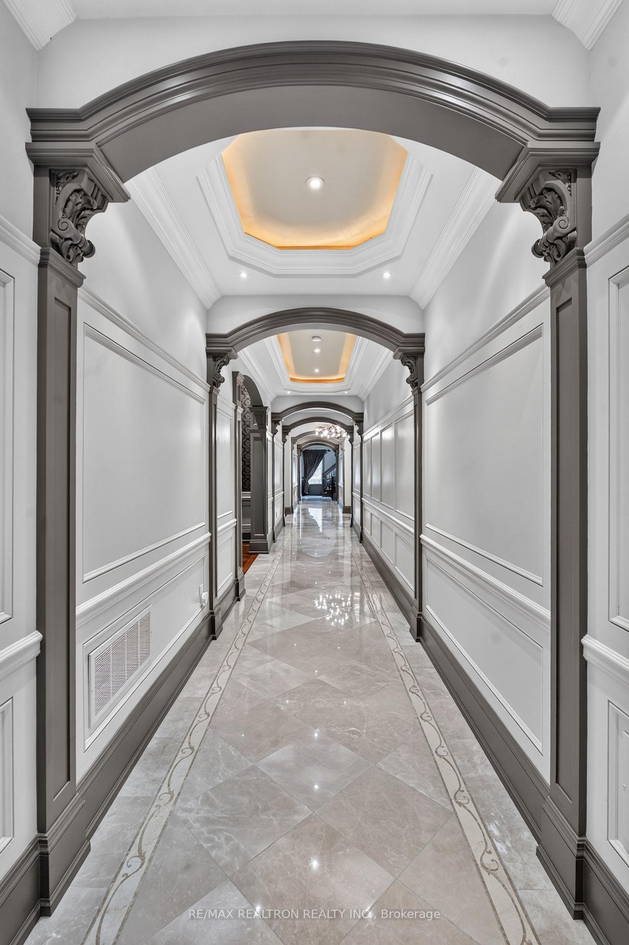 Photo 16 of 11 Saul Court, Vaughan, Rural Vaughan — HOMEH