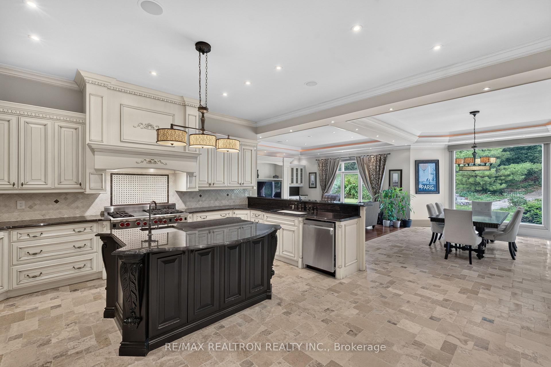 Photo 30 of 11 Saul Court, Vaughan, Rural Vaughan — HOMEH