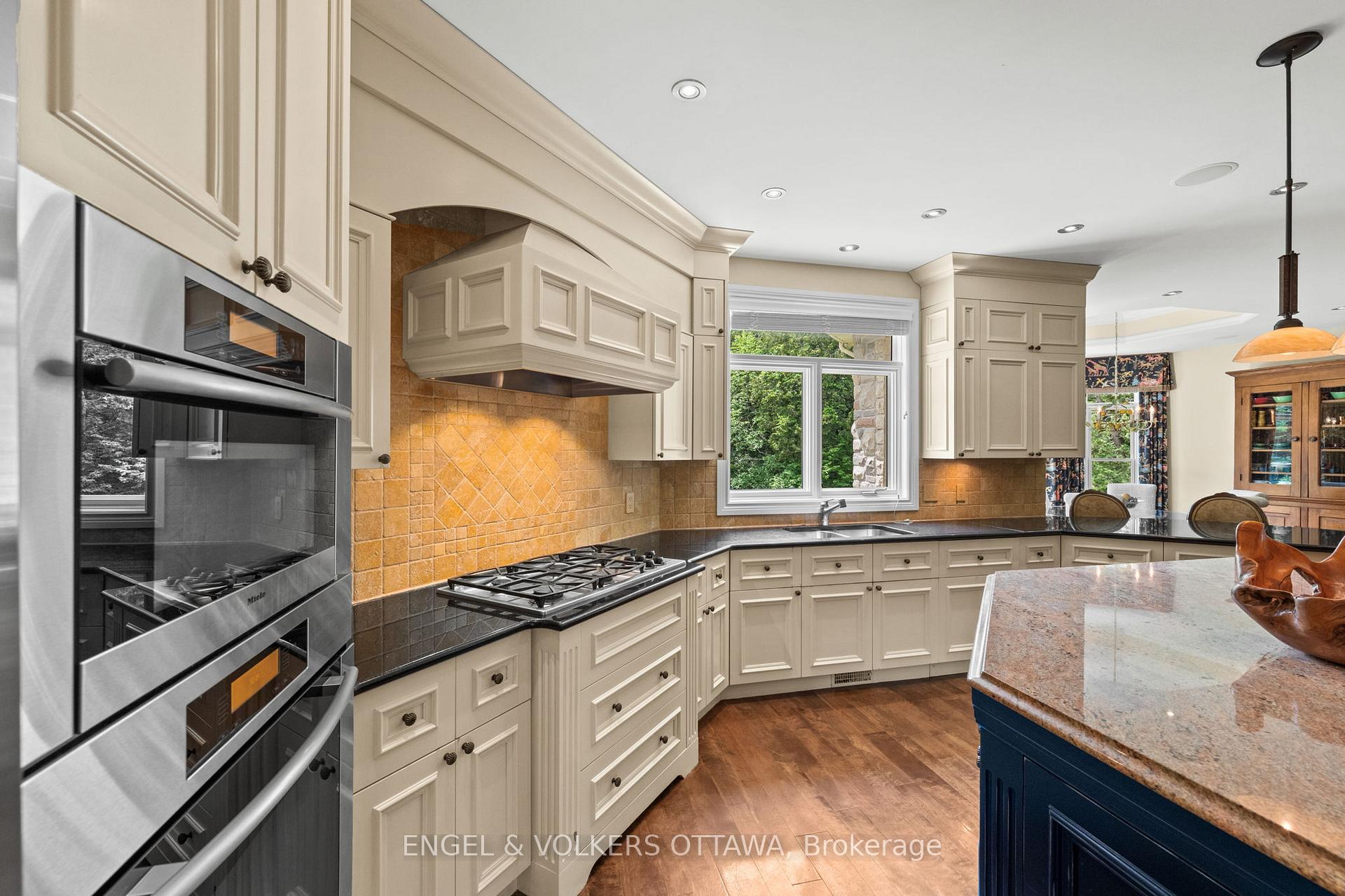 Photo 14 of 140 Lady Lochead Lane, Ottawa, Huntley Ward (South East) — HOMEH