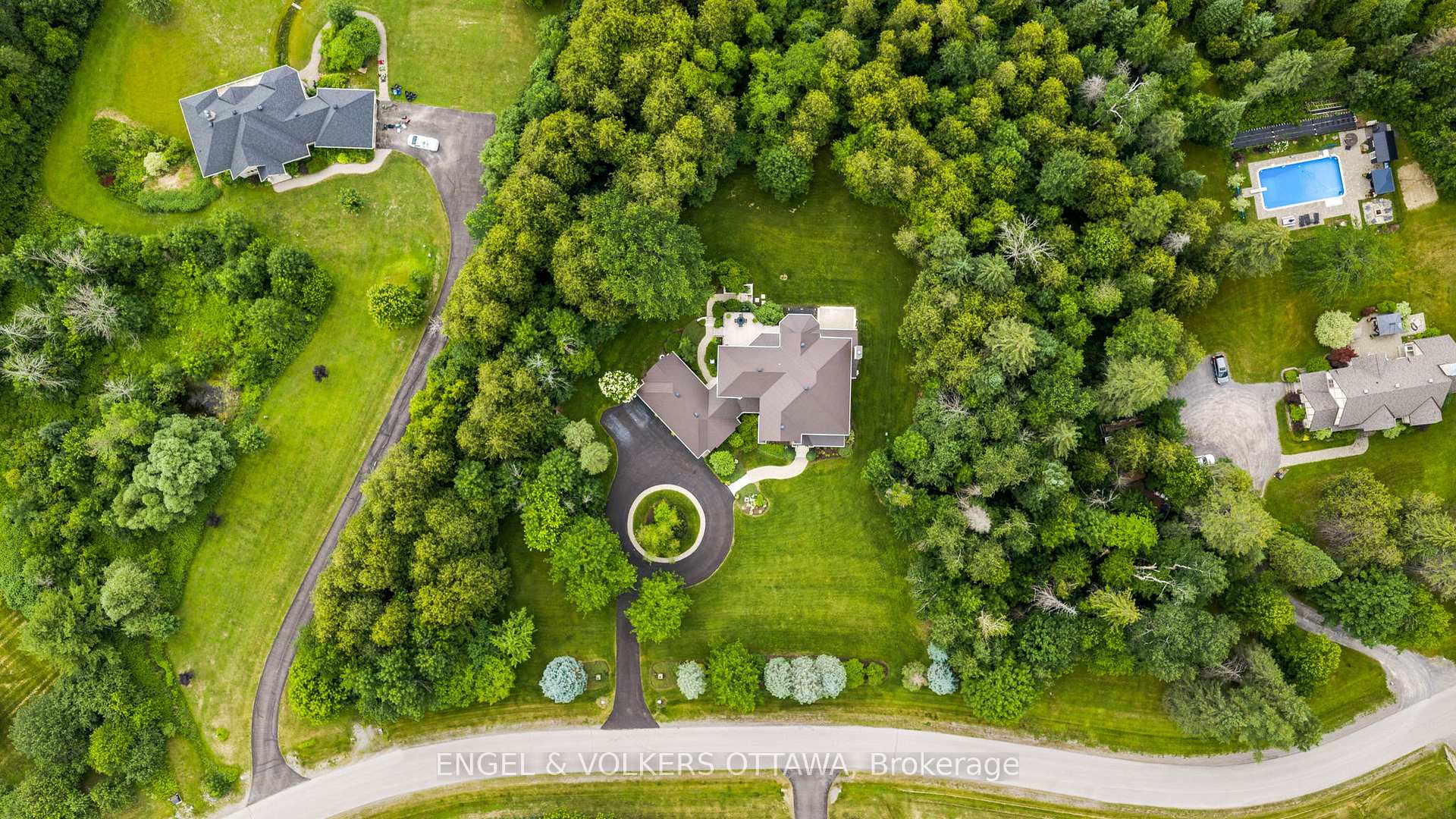 Photo 46 of 140 Lady Lochead Lane, Ottawa, Huntley Ward (South East) — HOMEH