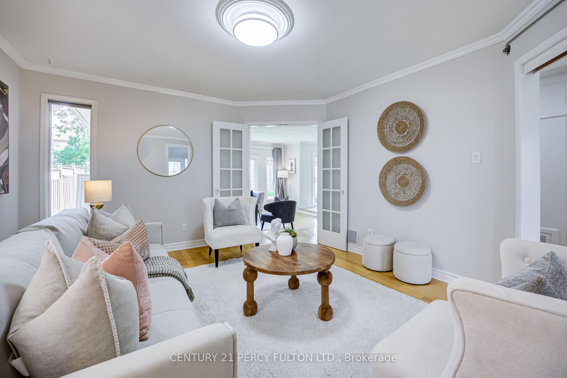 Photo 4 of 611 Chiron Crescent, Pickering, Amberlea — HOMEH
