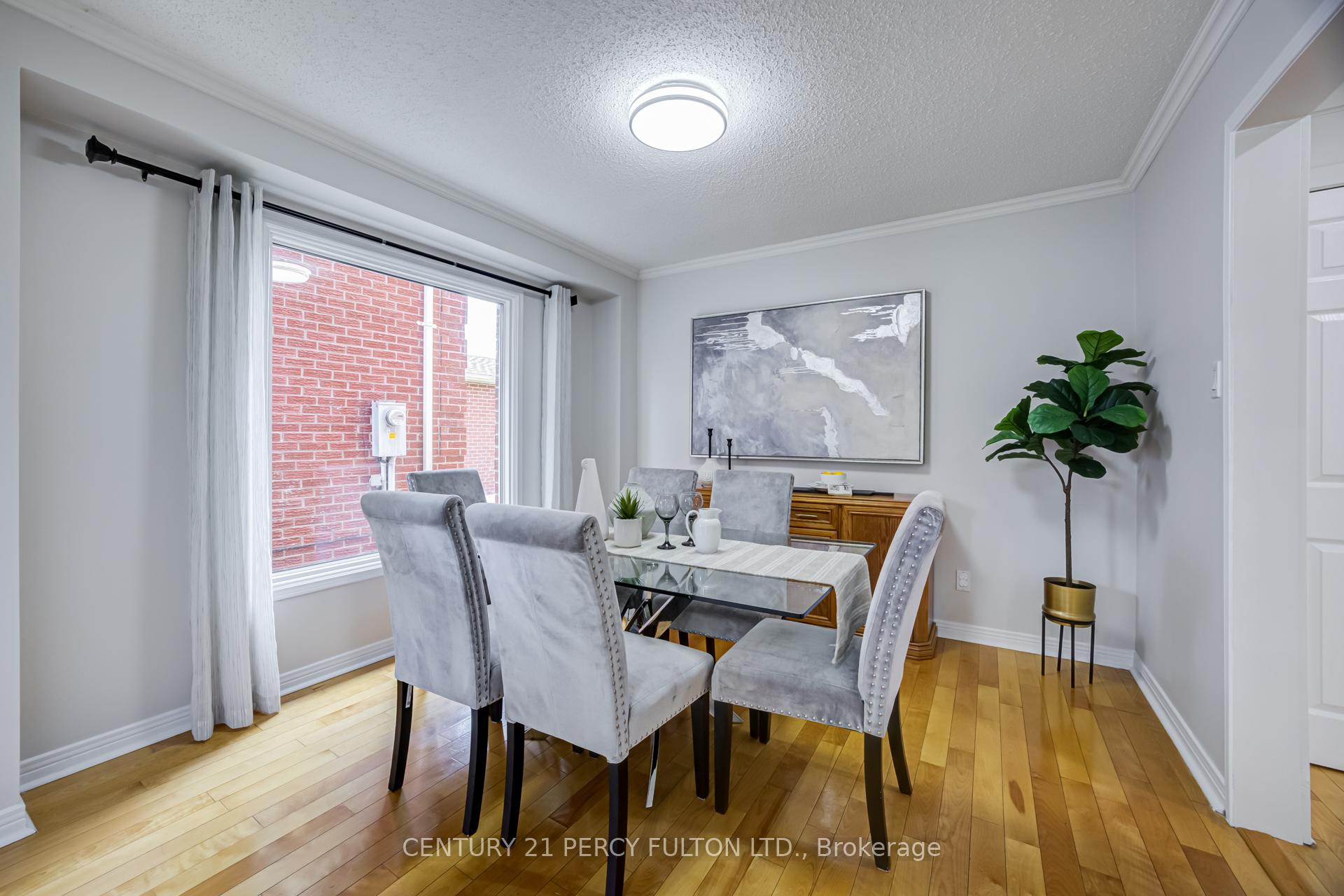 Photo 8 of 611 Chiron Crescent, Pickering, Amberlea — HOMEH