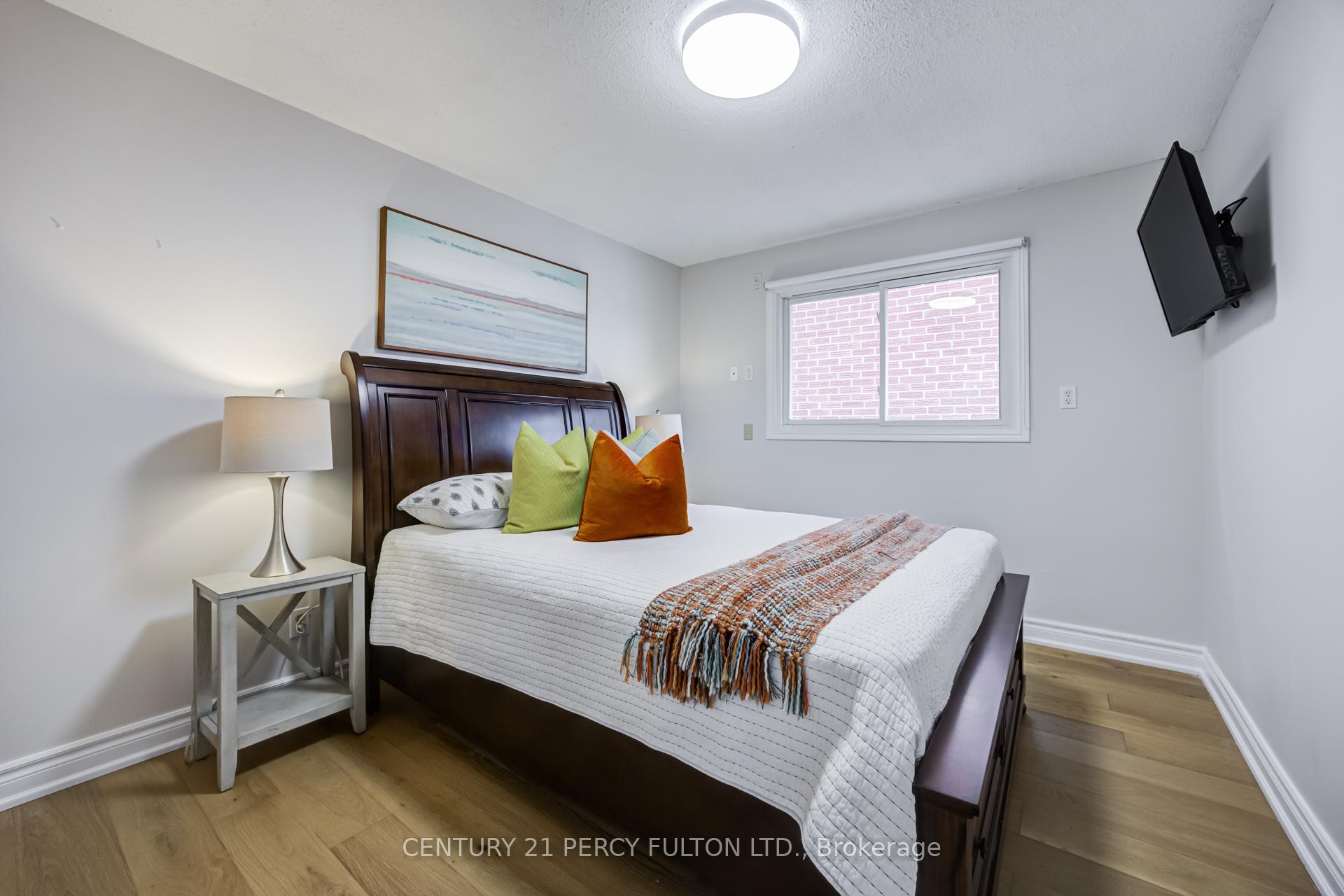 Photo 26 of 611 Chiron Crescent, Pickering, Amberlea — HOMEH