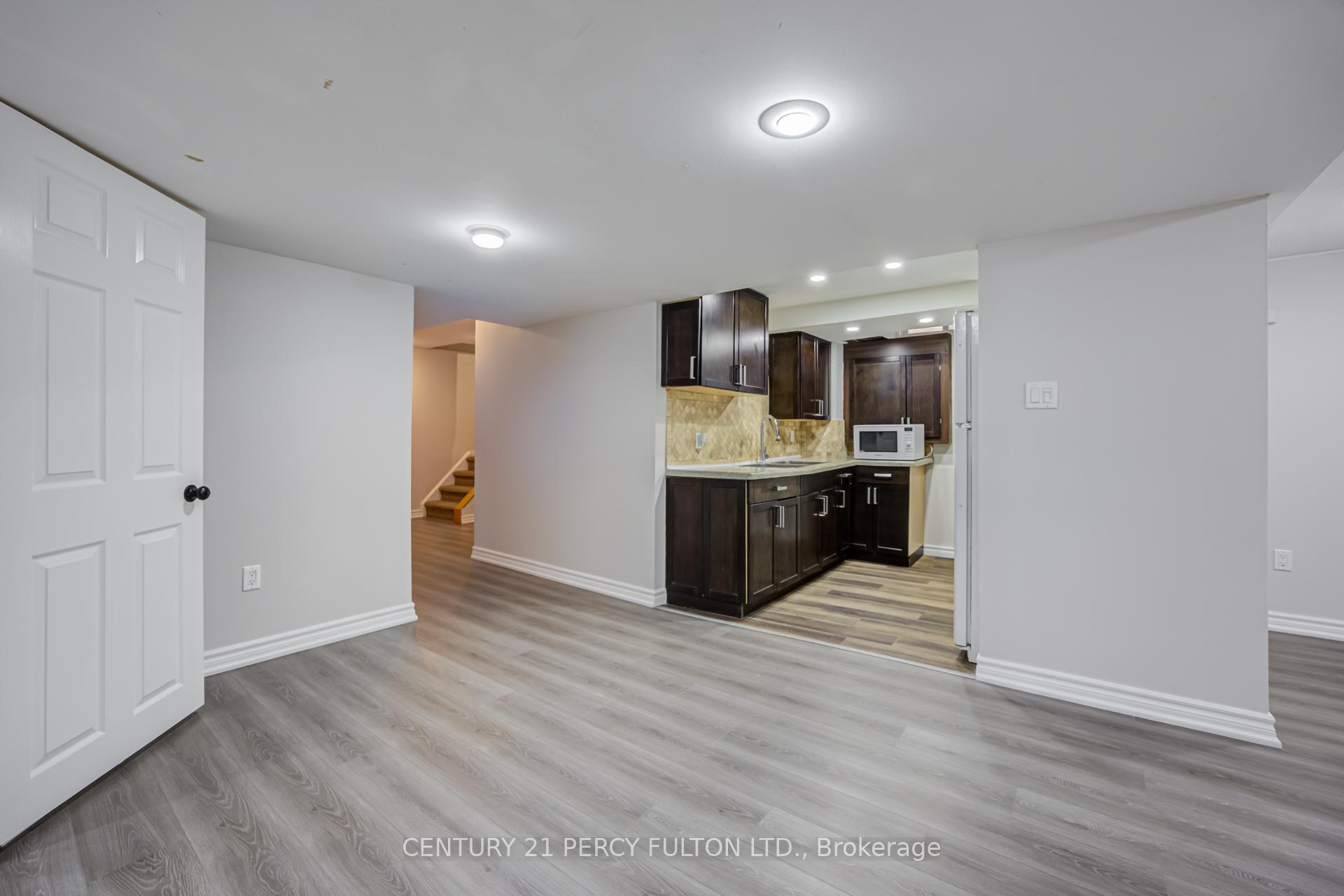 Photo 37 of 611 Chiron Crescent, Pickering, Amberlea — HOMEH