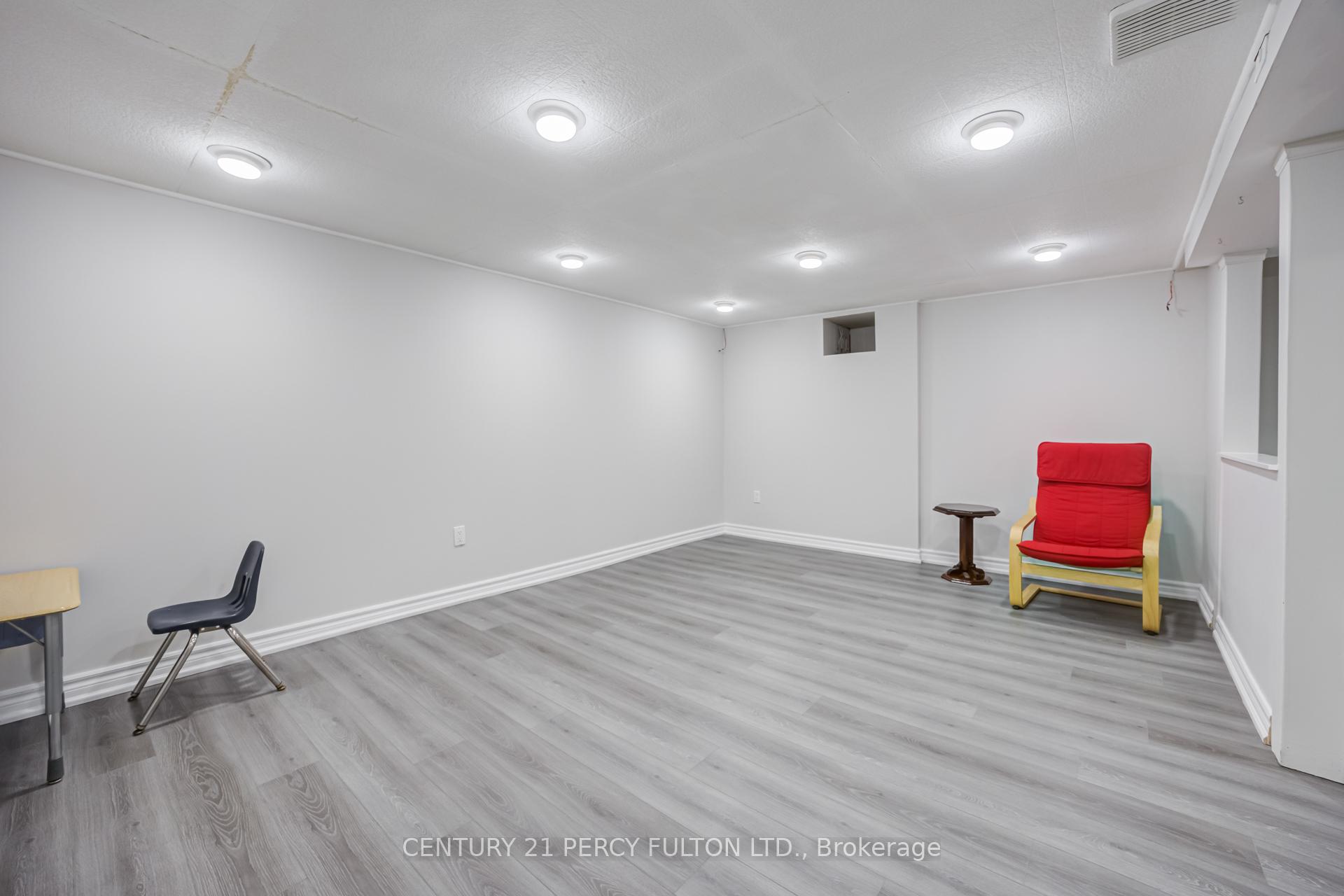 Photo 39 of 611 Chiron Crescent, Pickering, Amberlea — HOMEH