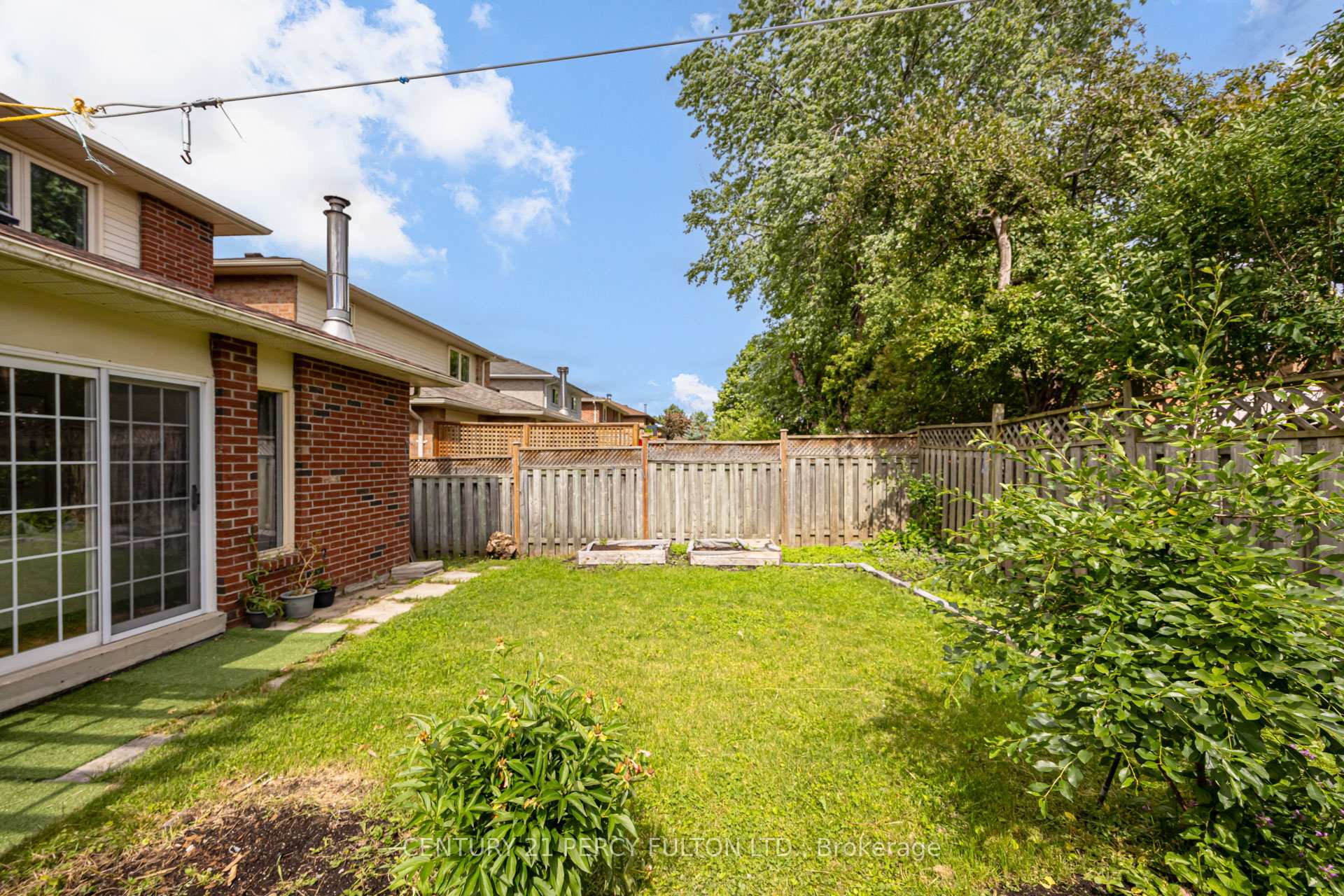 Photo 48 of 611 Chiron Crescent, Pickering, Amberlea — HOMEH