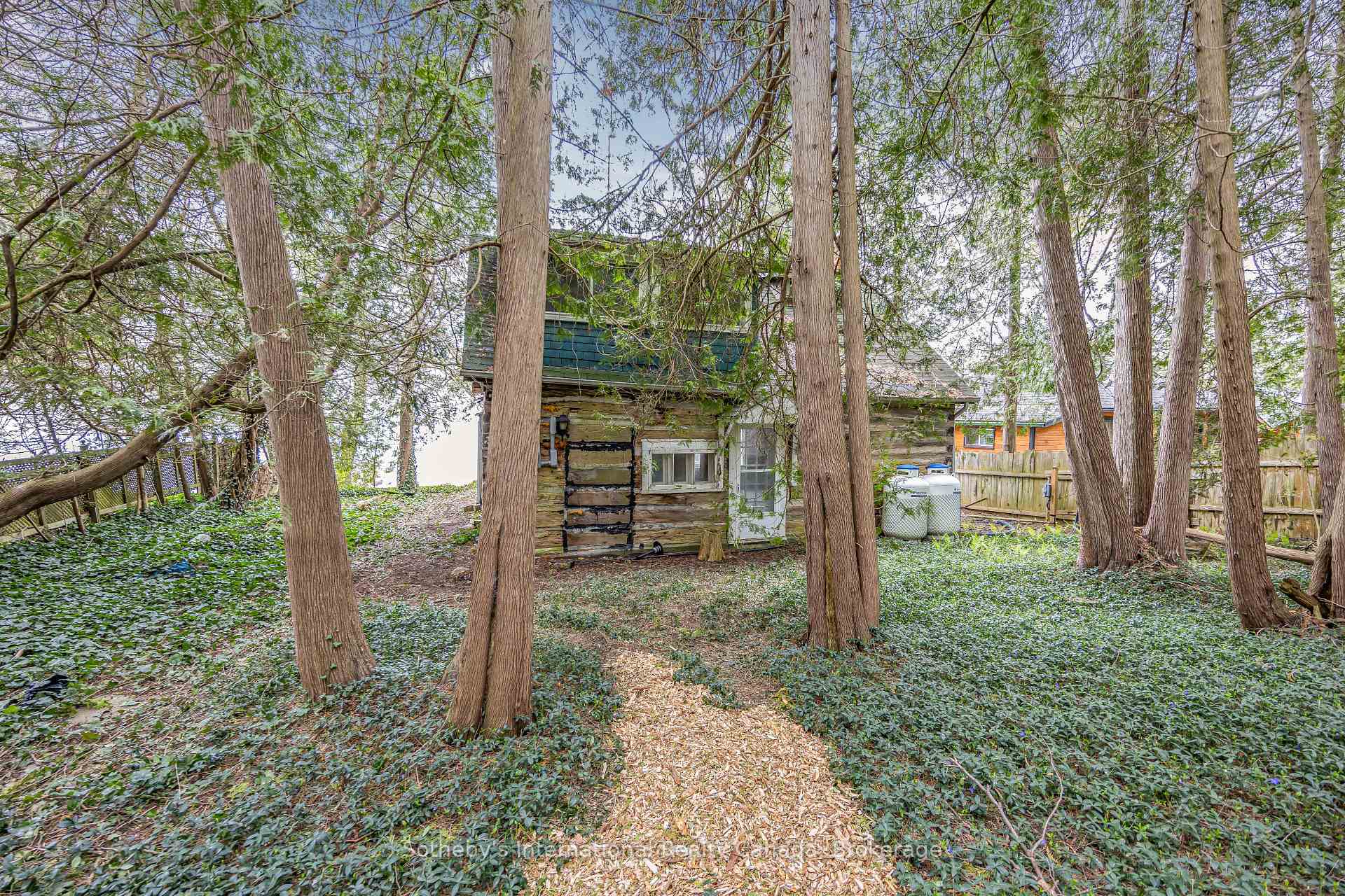 Photo 5 of 199 Cedar Avenue, Meaford — HOMEH