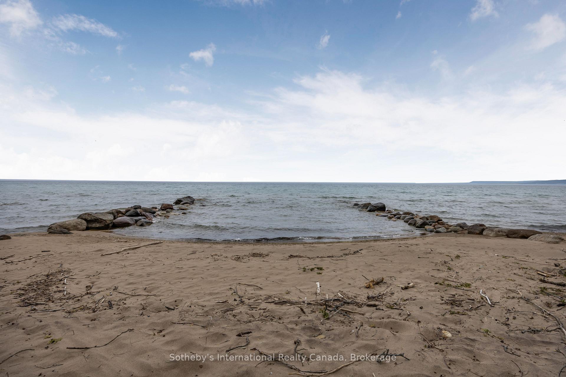 Photo 23 of 199 Cedar Avenue, Meaford — HOMEH
