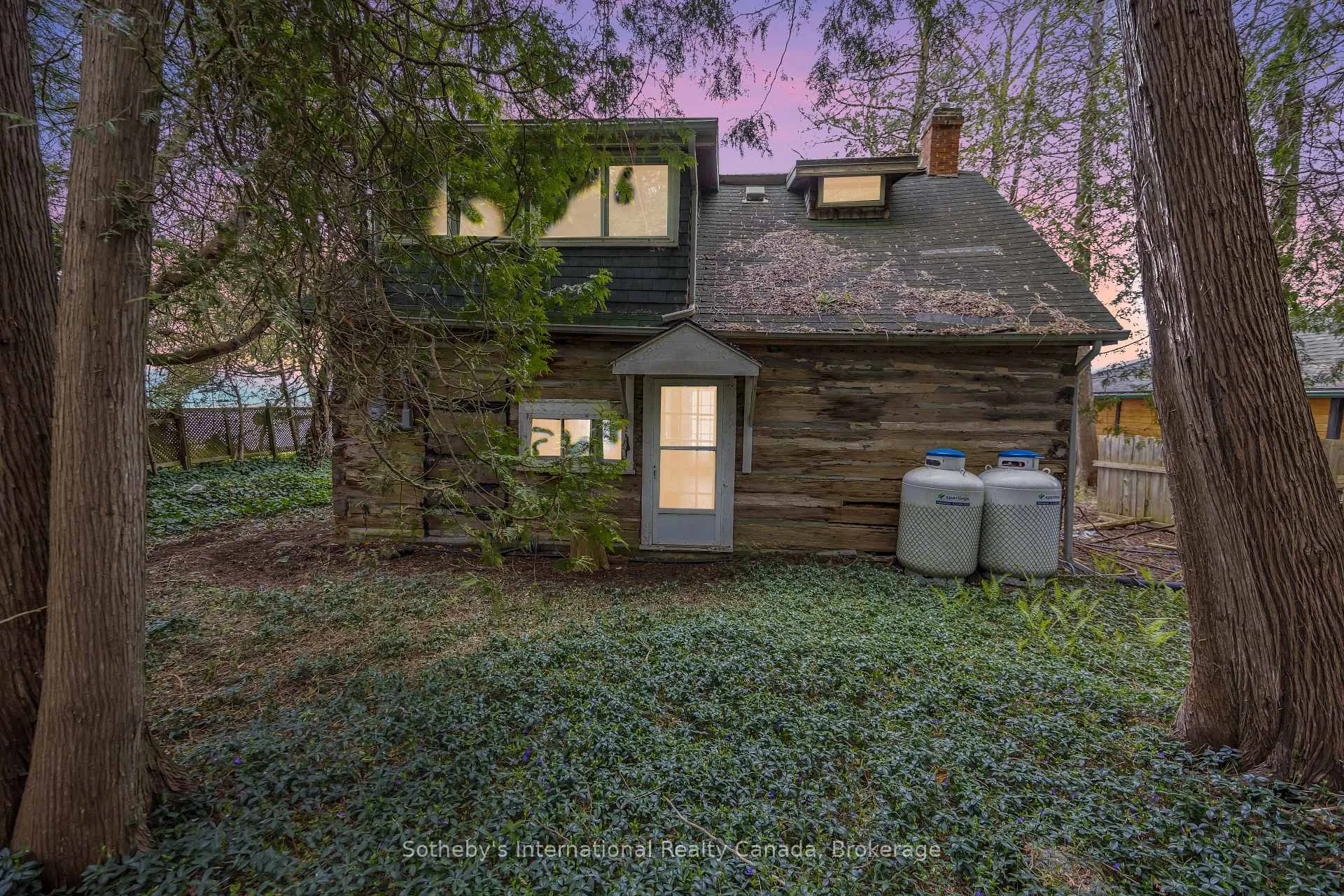 Photo 2 of 199 Cedar Avenue, Meaford — HOMEH