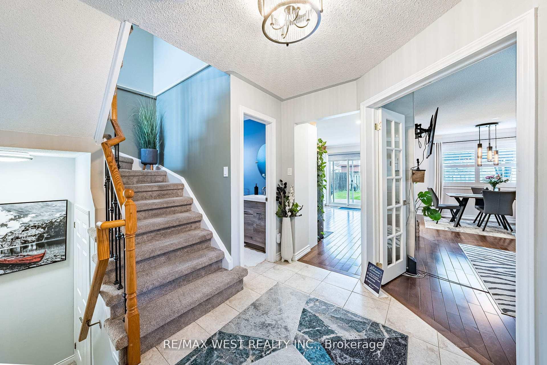 Photo 6 of 5 Moir Crescent, Barrie, Painswick North — HOMEH