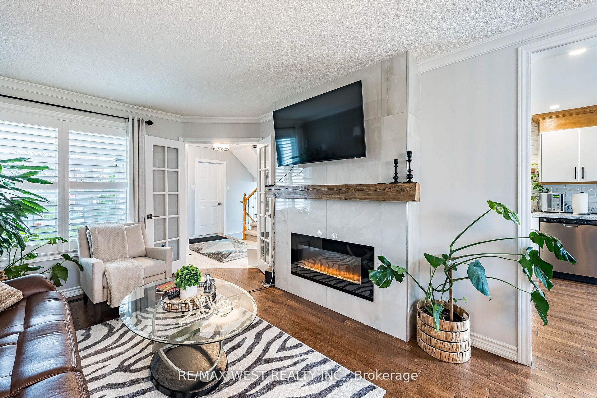 Photo 9 of 5 Moir Crescent, Barrie, Painswick North — HOMEH