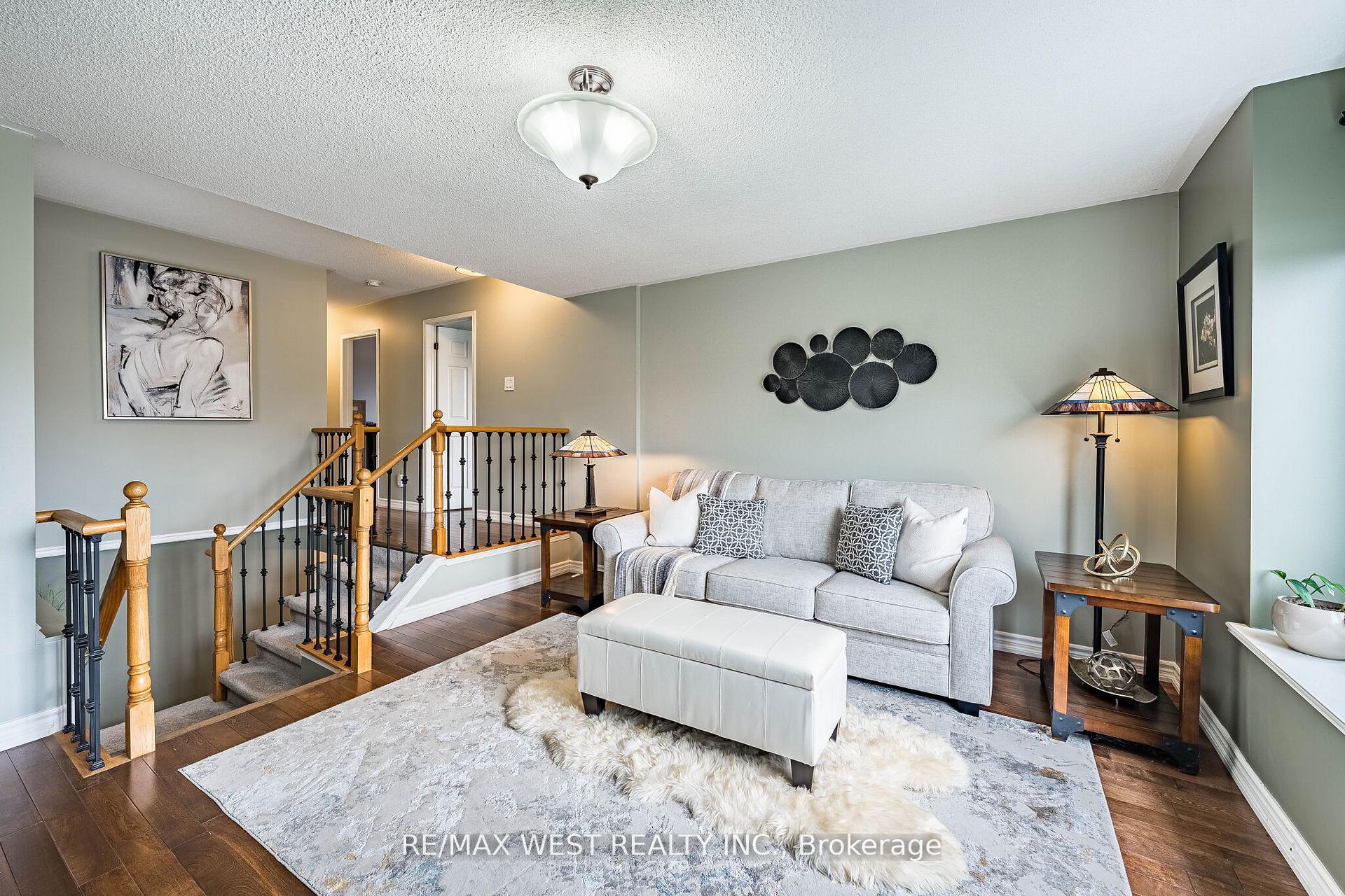 Photo 18 of 5 Moir Crescent, Barrie, Painswick North — HOMEH