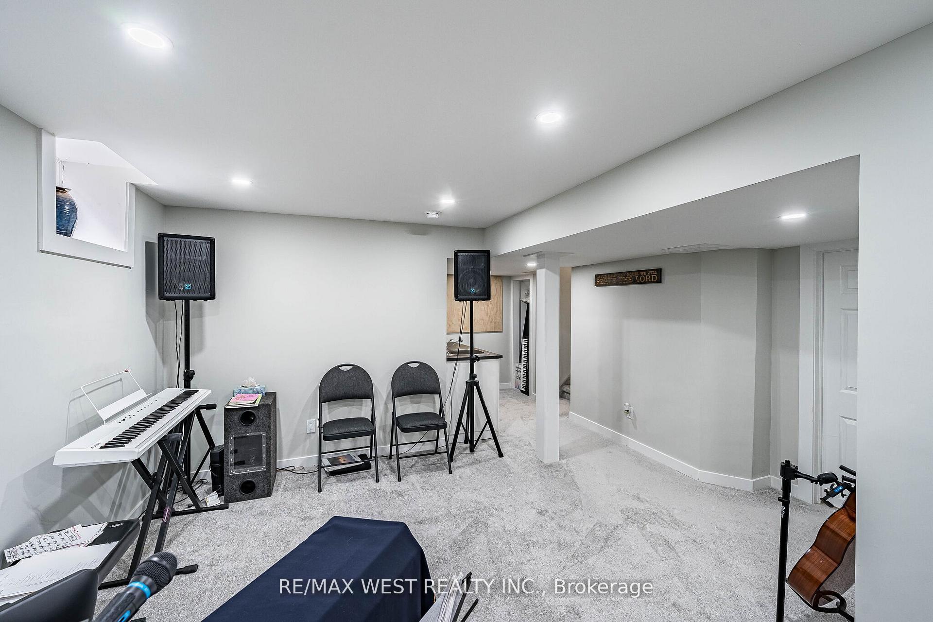 Photo 41 of 5 Moir Crescent, Barrie, Painswick North — HOMEH
