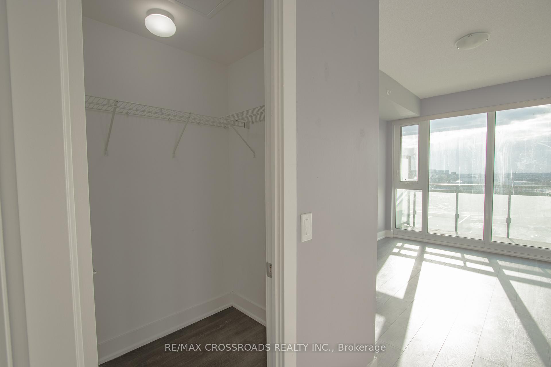 Photo 6 of Unit 912, 8081 Birchmount Road, Markham, Unionville — HOMEH