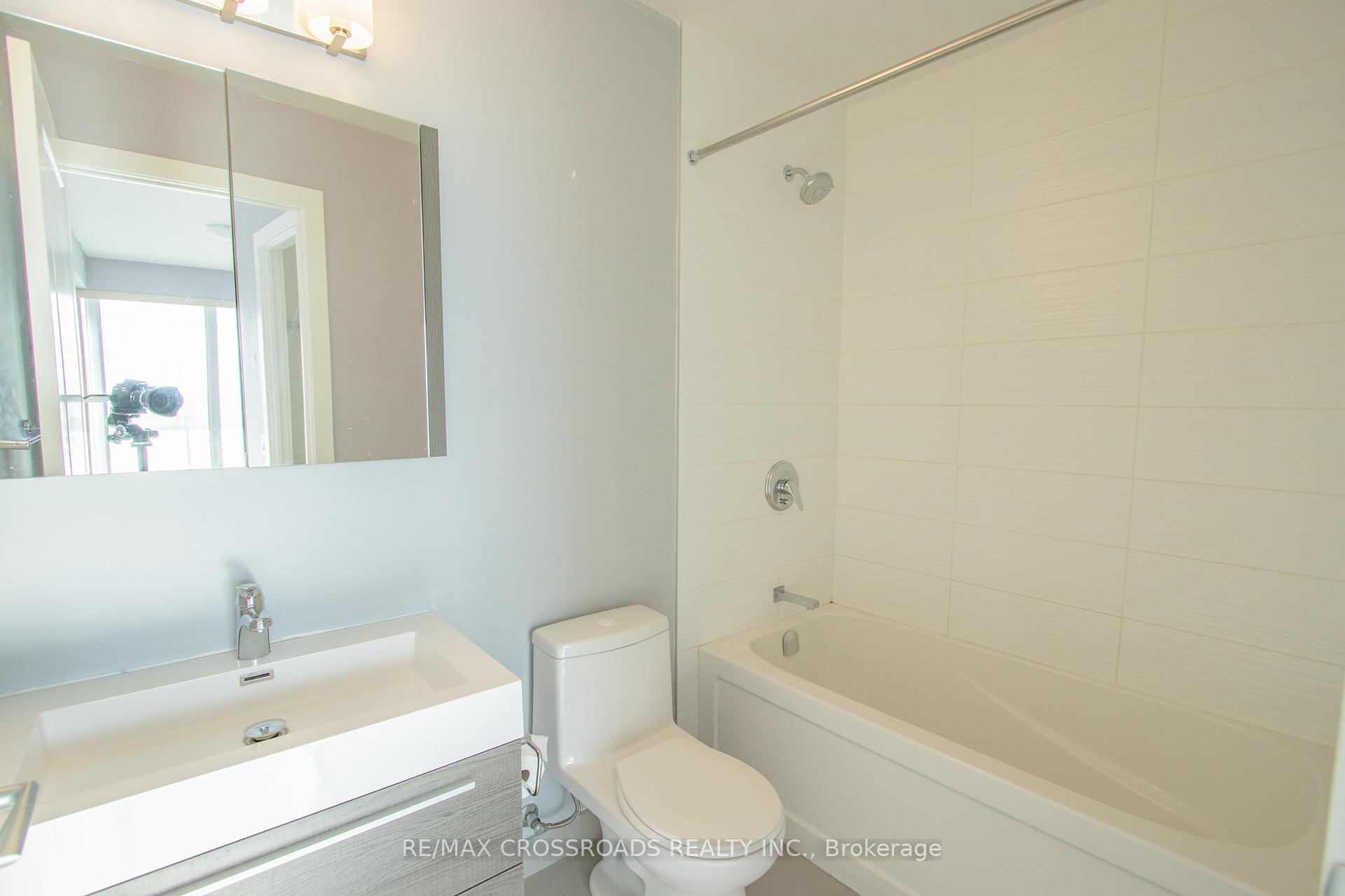 Photo 7 of Unit 912, 8081 Birchmount Road, Markham, Unionville — HOMEH