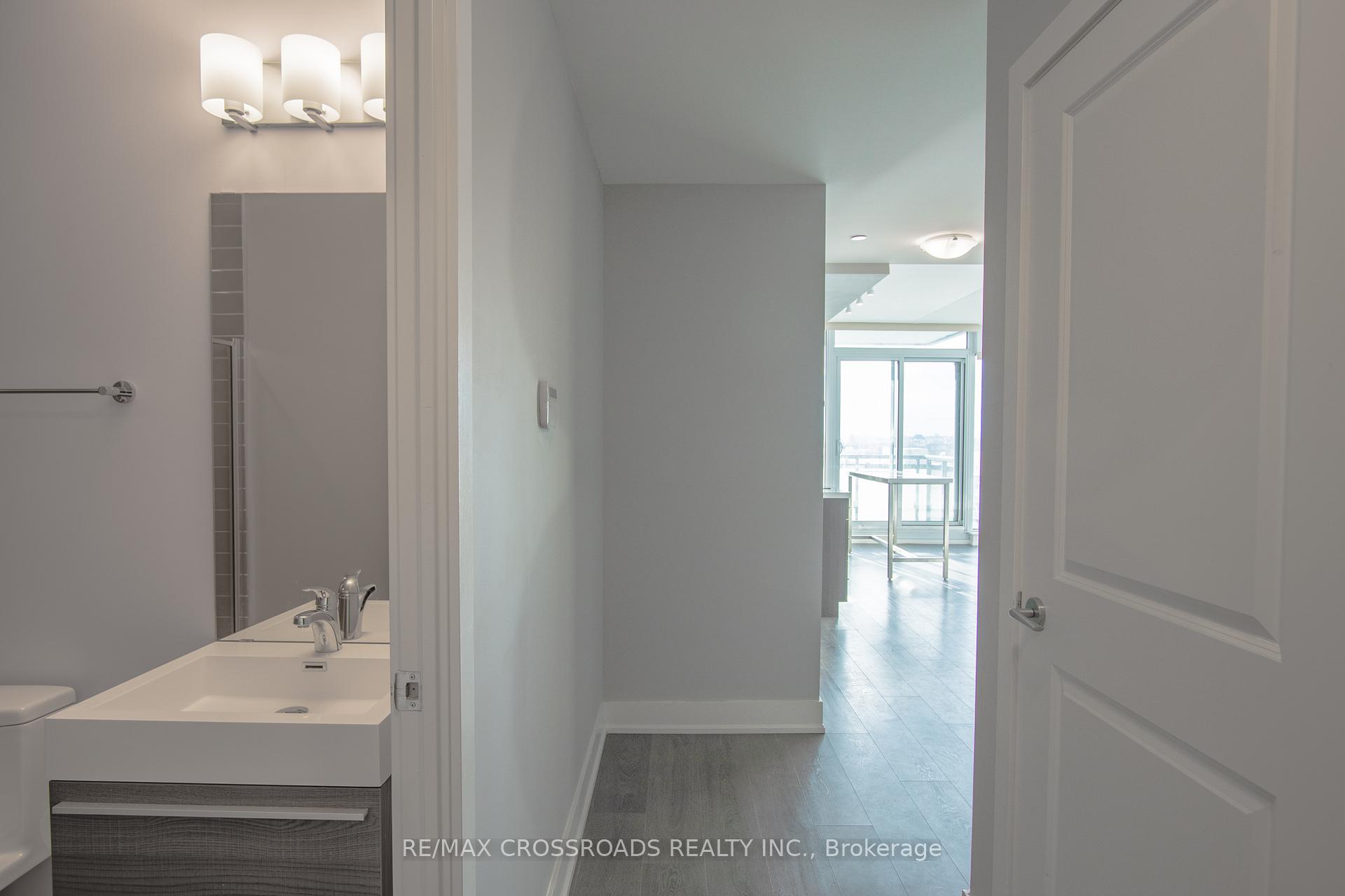 Photo 10 of Unit 912, 8081 Birchmount Road, Markham, Unionville — HOMEH