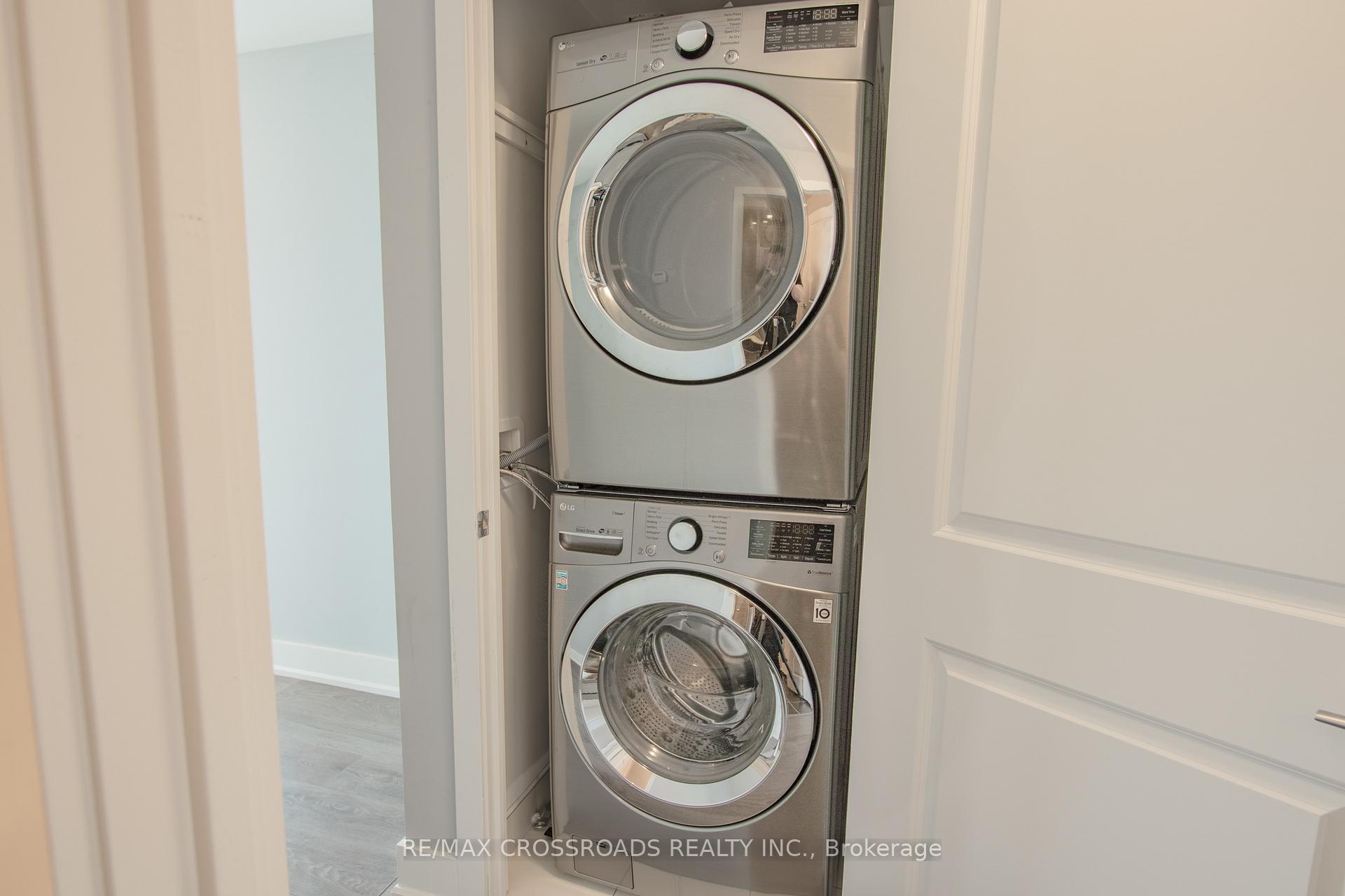 Photo 11 of Unit 912, 8081 Birchmount Road, Markham, Unionville — HOMEH