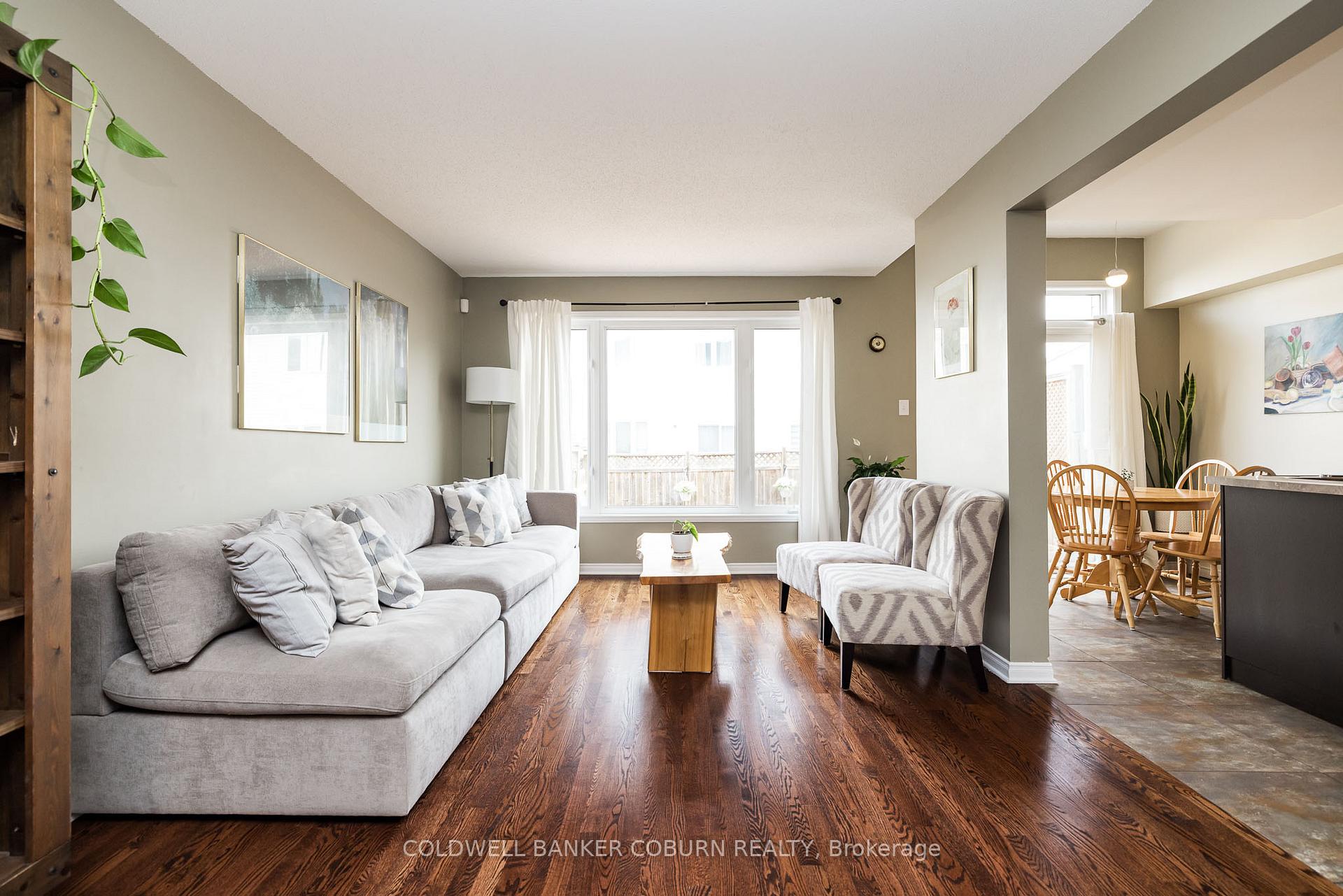 Photo 8 of 238 Arrita Street, Ottawa, Kanata - Emerald Meadows/Trailwest — HOMEH