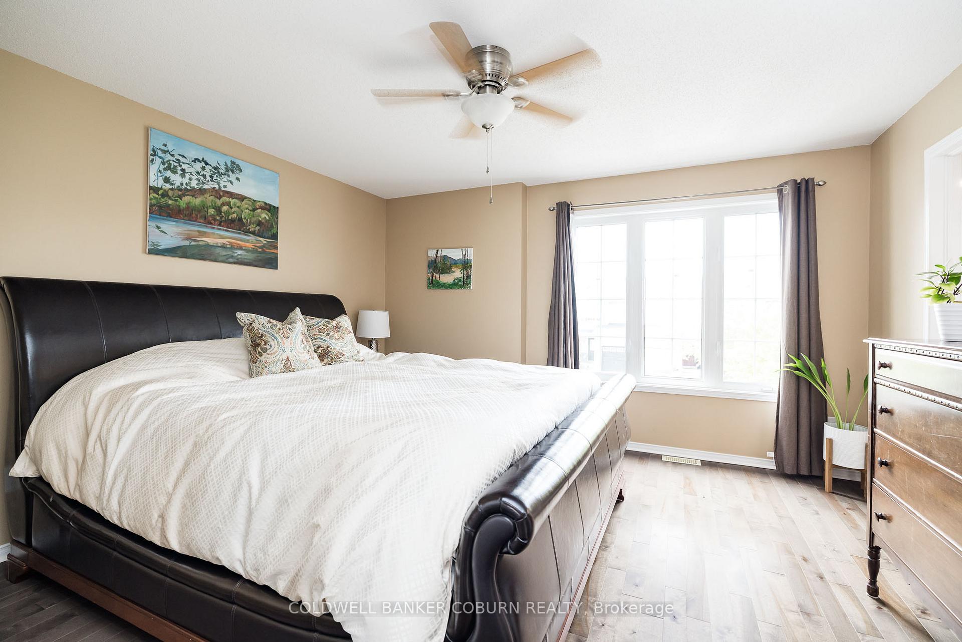 Photo 19 of 238 Arrita Street, Ottawa, Kanata - Emerald Meadows/Trailwest — HOMEH