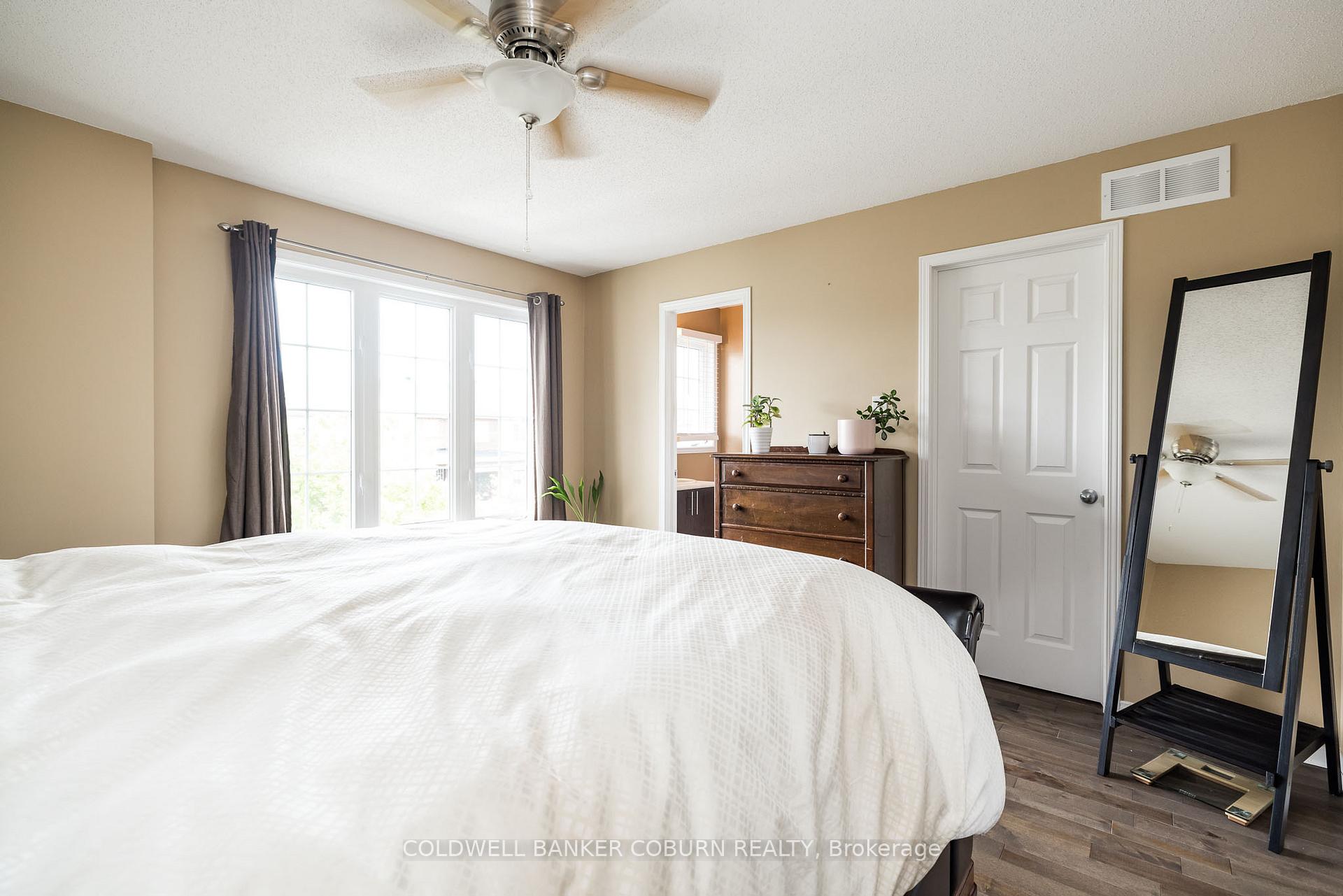 Photo 21 of 238 Arrita Street, Ottawa, Kanata - Emerald Meadows/Trailwest — HOMEH