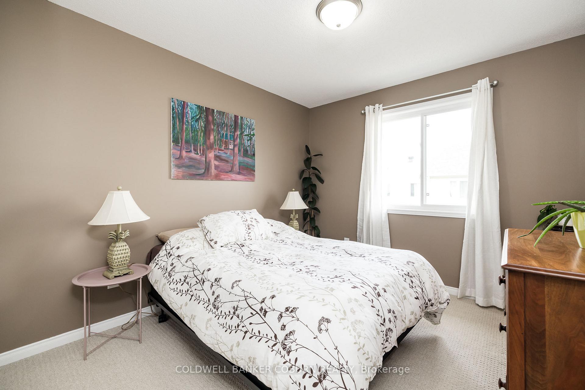 Photo 29 of 238 Arrita Street, Ottawa, Kanata - Emerald Meadows/Trailwest — HOMEH