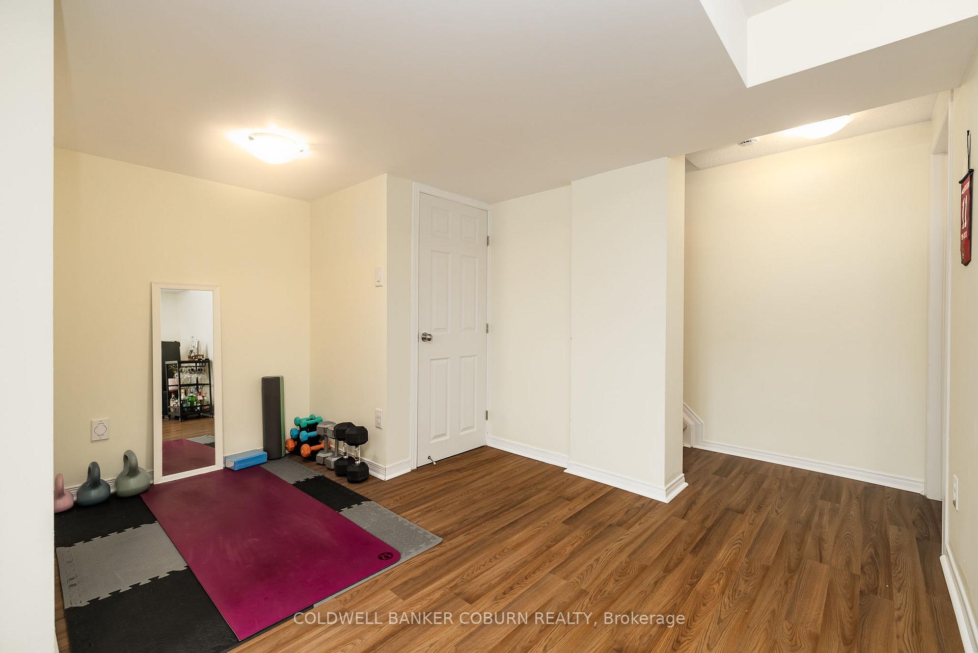 Photo 33 of 238 Arrita Street, Ottawa, Kanata - Emerald Meadows/Trailwest — HOMEH