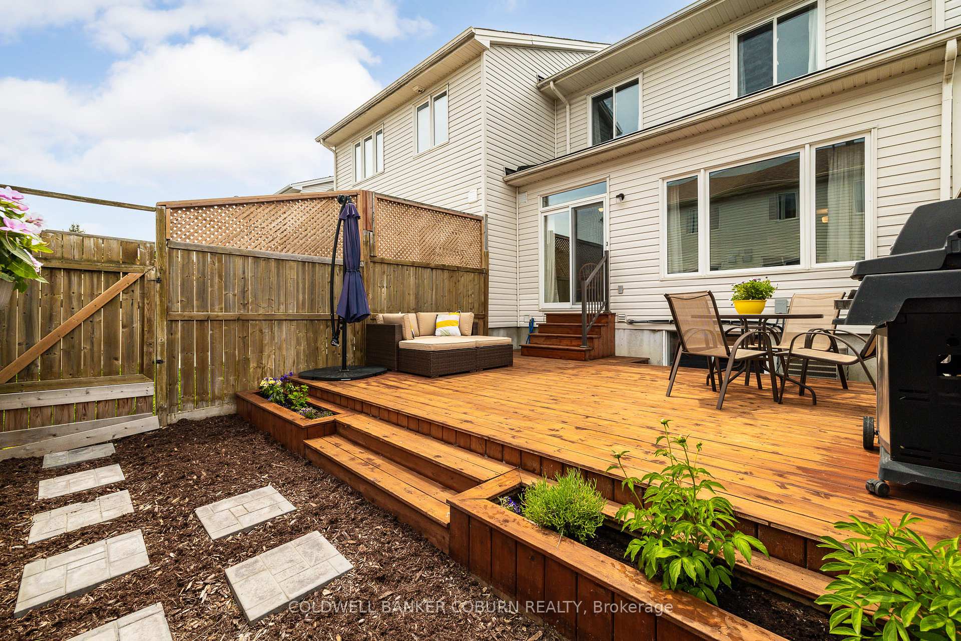 Photo 41 of 238 Arrita Street, Ottawa, Kanata - Emerald Meadows/Trailwest — HOMEH