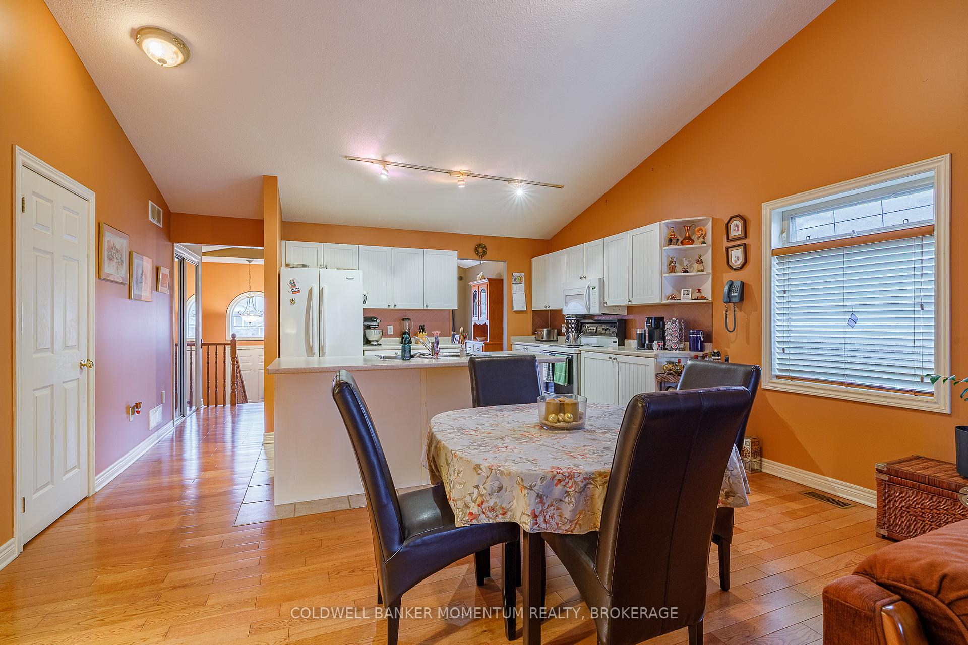 Photo 18 of 47 Thorold Avenue, Thorold, Port Robinson — HOMEH