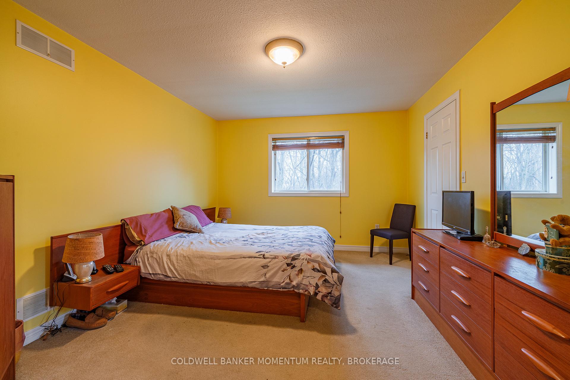 Photo 24 of 47 Thorold Avenue, Thorold, Port Robinson — HOMEH