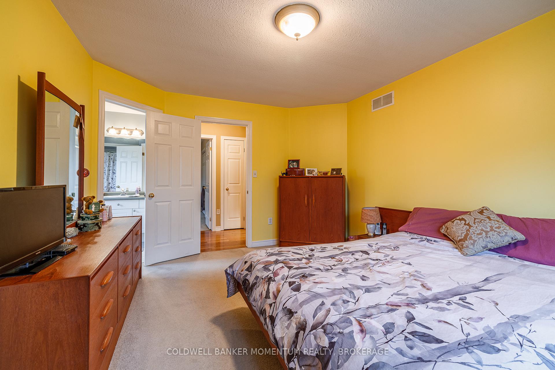 Photo 26 of 47 Thorold Avenue, Thorold, Port Robinson — HOMEH