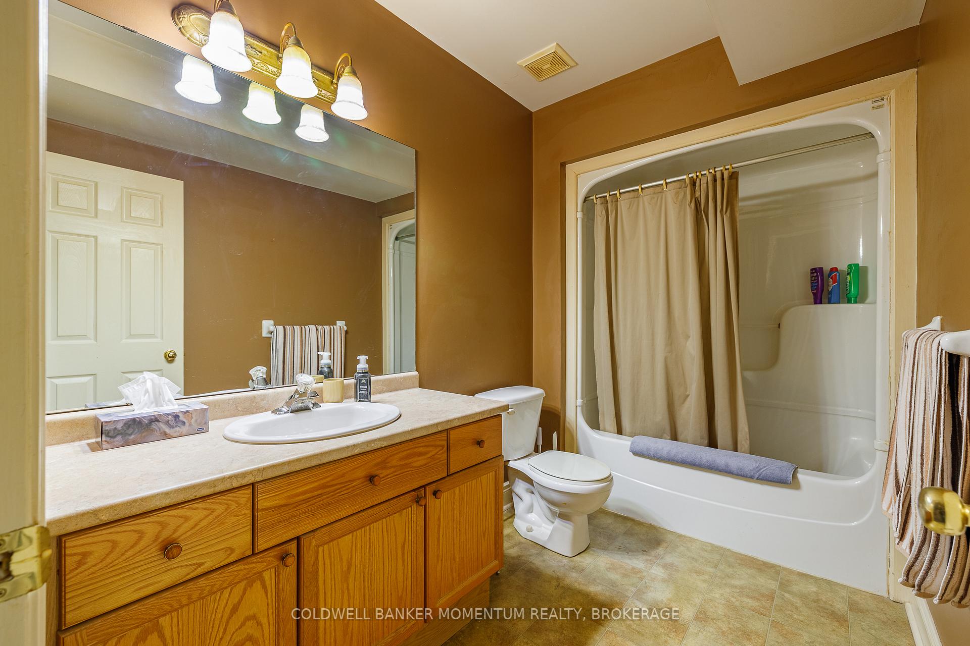 Photo 27 of 47 Thorold Avenue, Thorold, Port Robinson — HOMEH