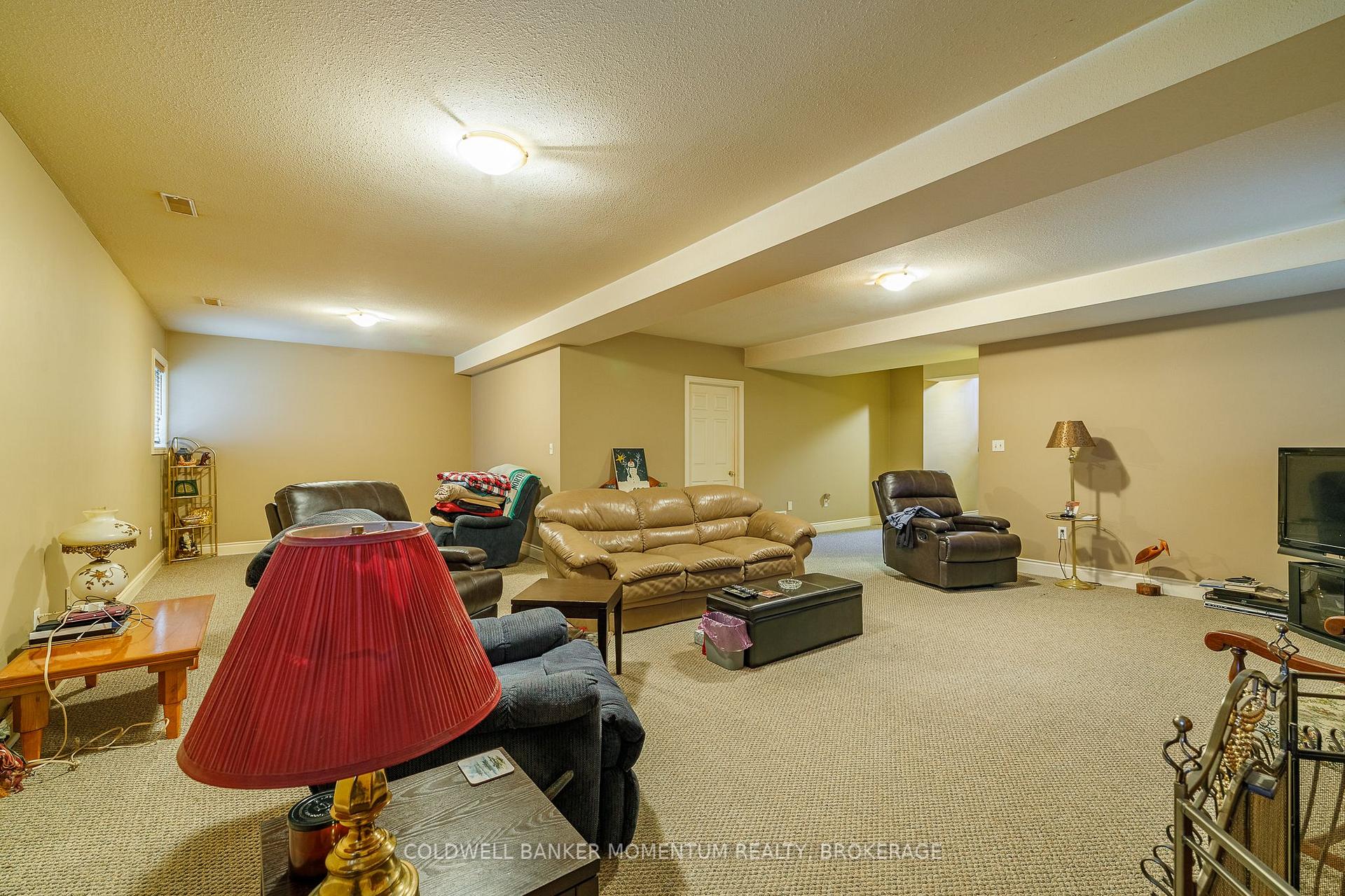 Photo 30 of 47 Thorold Avenue, Thorold, Port Robinson — HOMEH