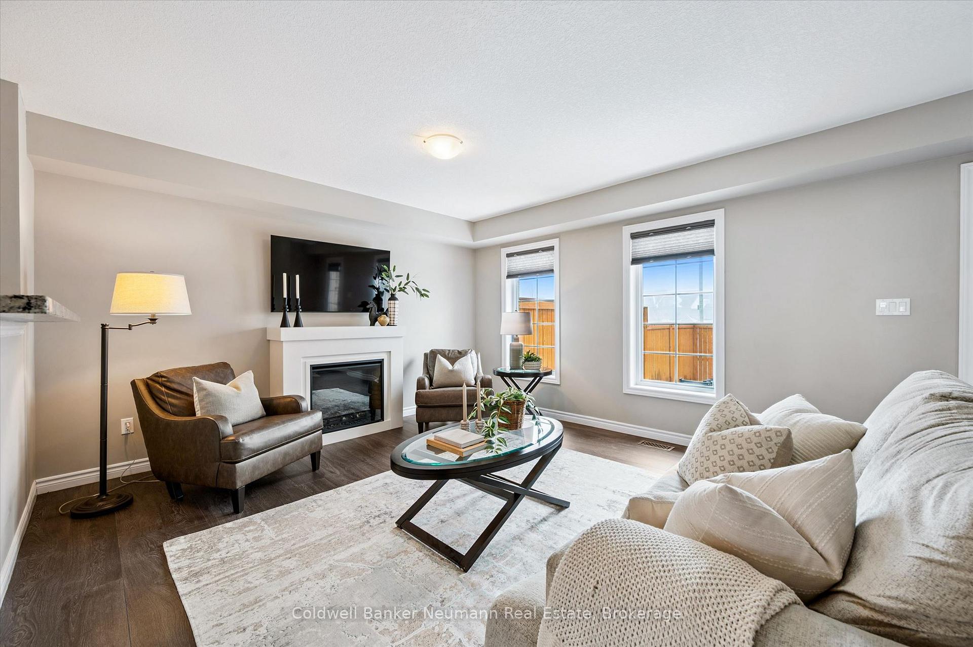 Photo 5 of 51 Jeffrey Drive, Guelph, Grange Road — HOMEH