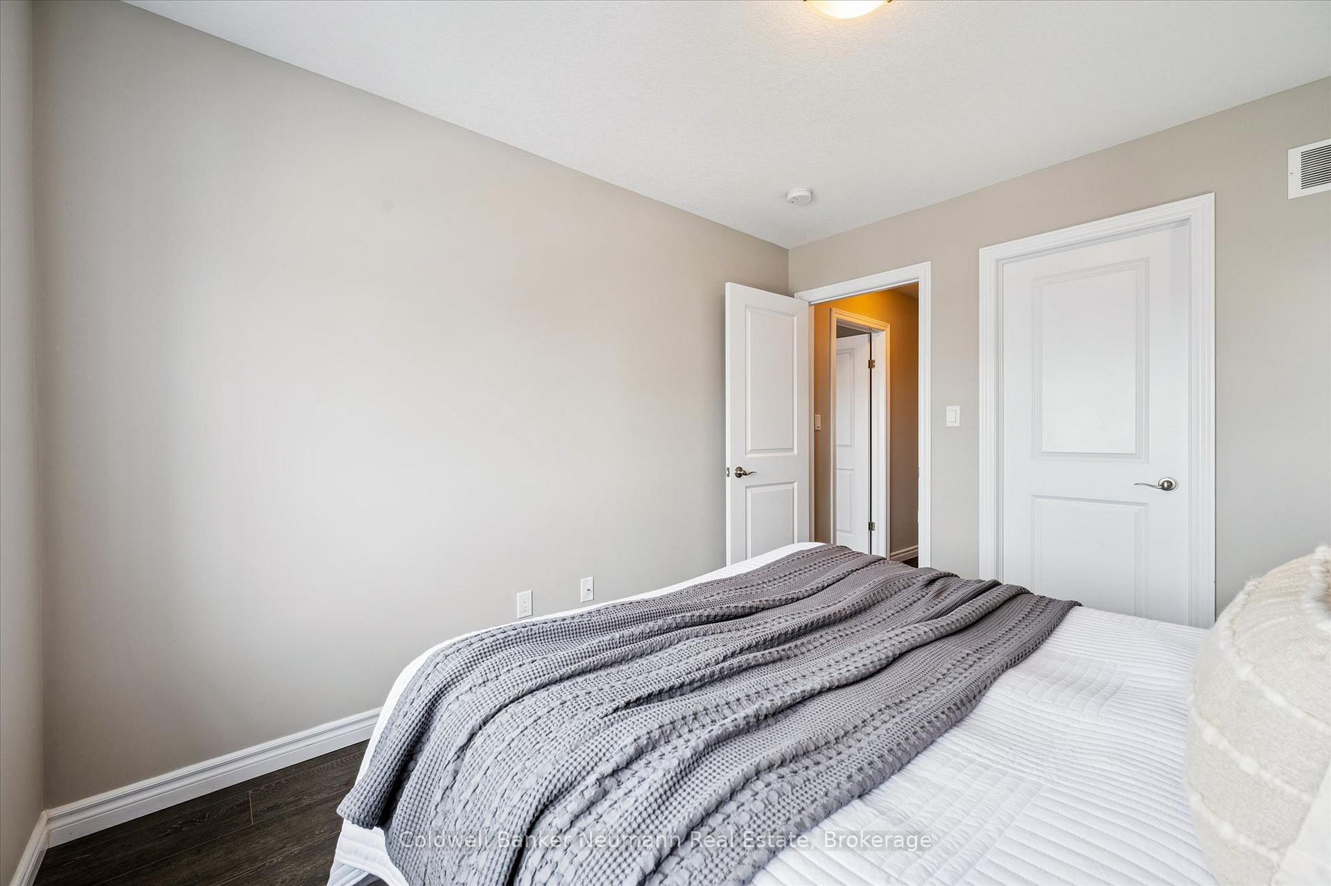 Photo 29 of 51 Jeffrey Drive, Guelph, Grange Road — HOMEH