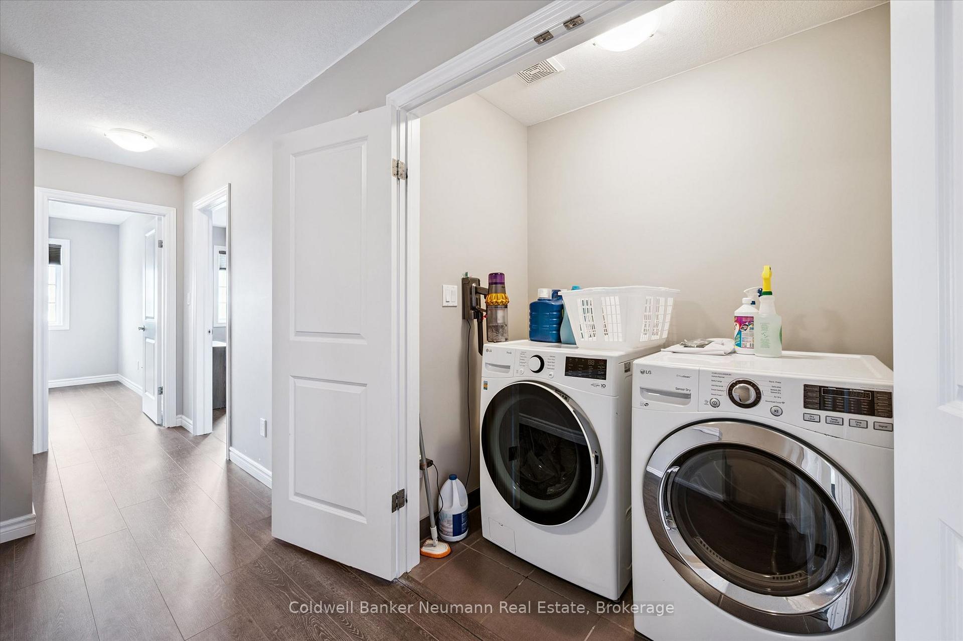 Photo 32 of 51 Jeffrey Drive, Guelph, Grange Road — HOMEH