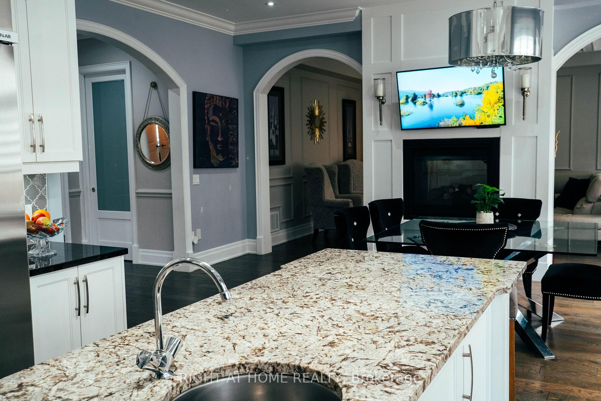 Photo 11 of 11 Fairmont Close, Brampton, Credit Valley — HOMEH