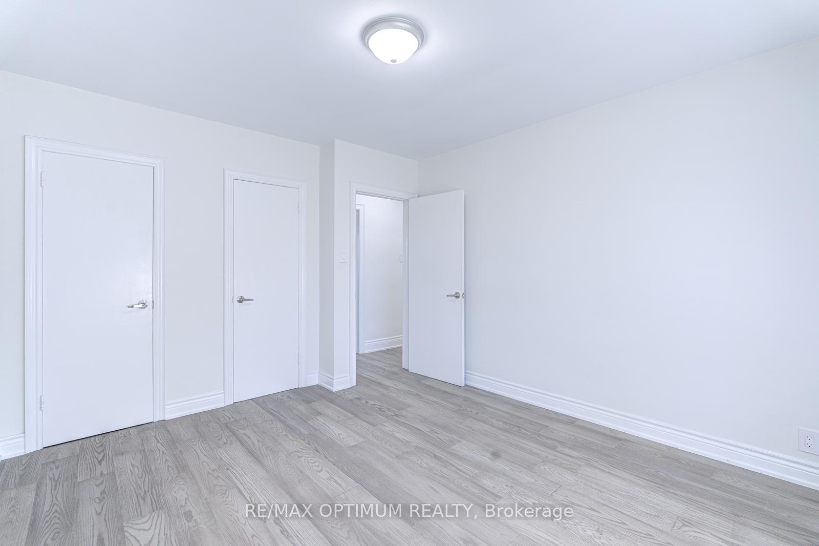 Photo 20 of 1747 Coram Crescent, Mississauga, Dixie — HOMEH