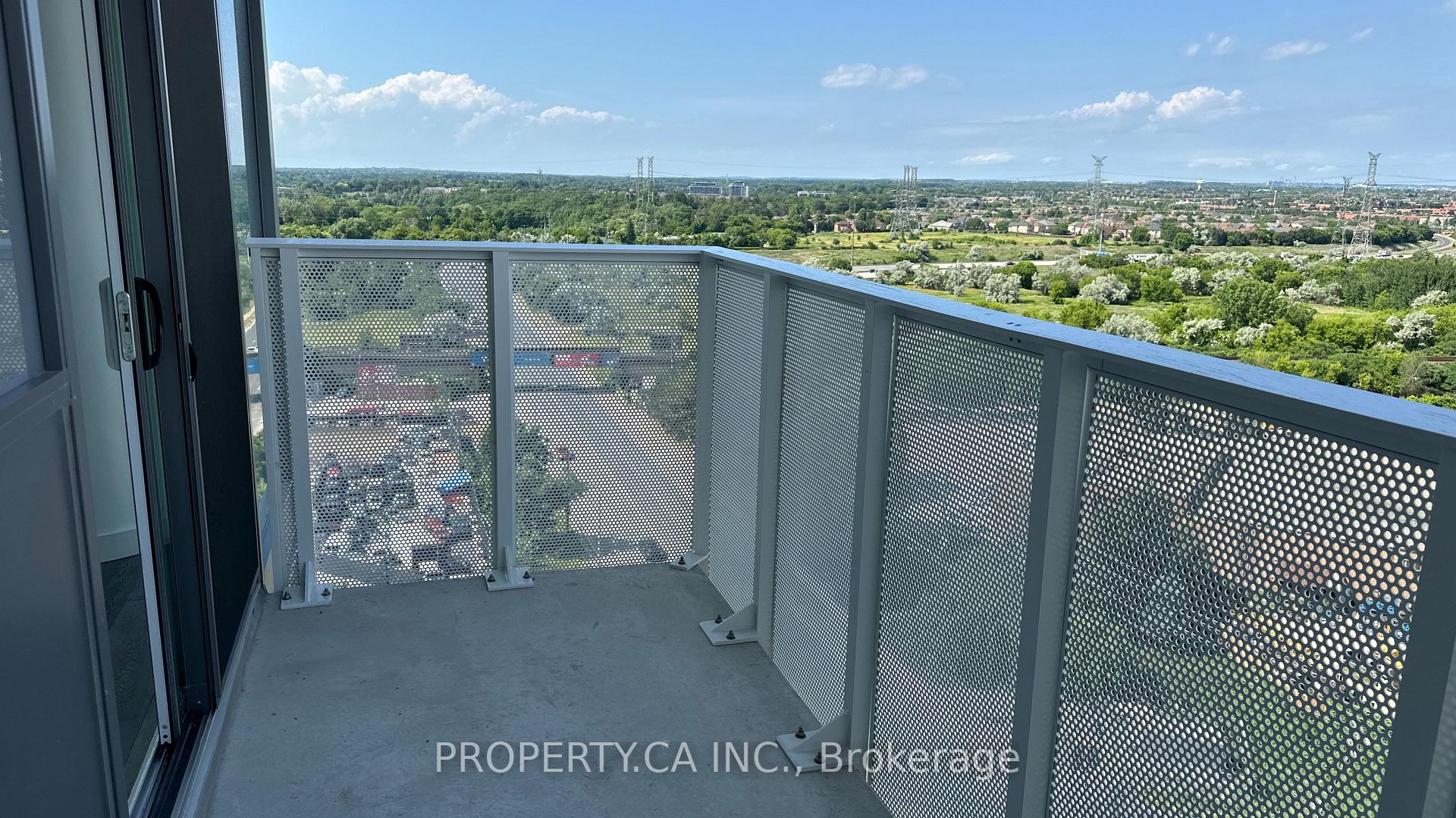 Photo 9 of Unit 1320, 6 Flavelle Trail, Vaughan, Steeles West Industrial — HOMEH